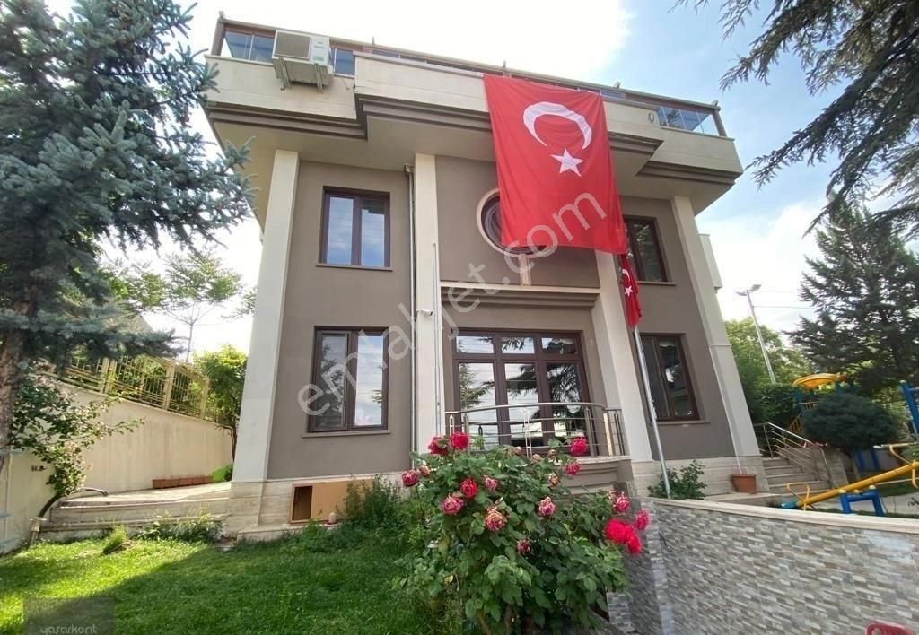 Keçiören Karargahtepe Satılık Villa Satılık Villa Karargahtepe Metoroloji Yakını 16+2 Yapılı Yaşarkent’ten