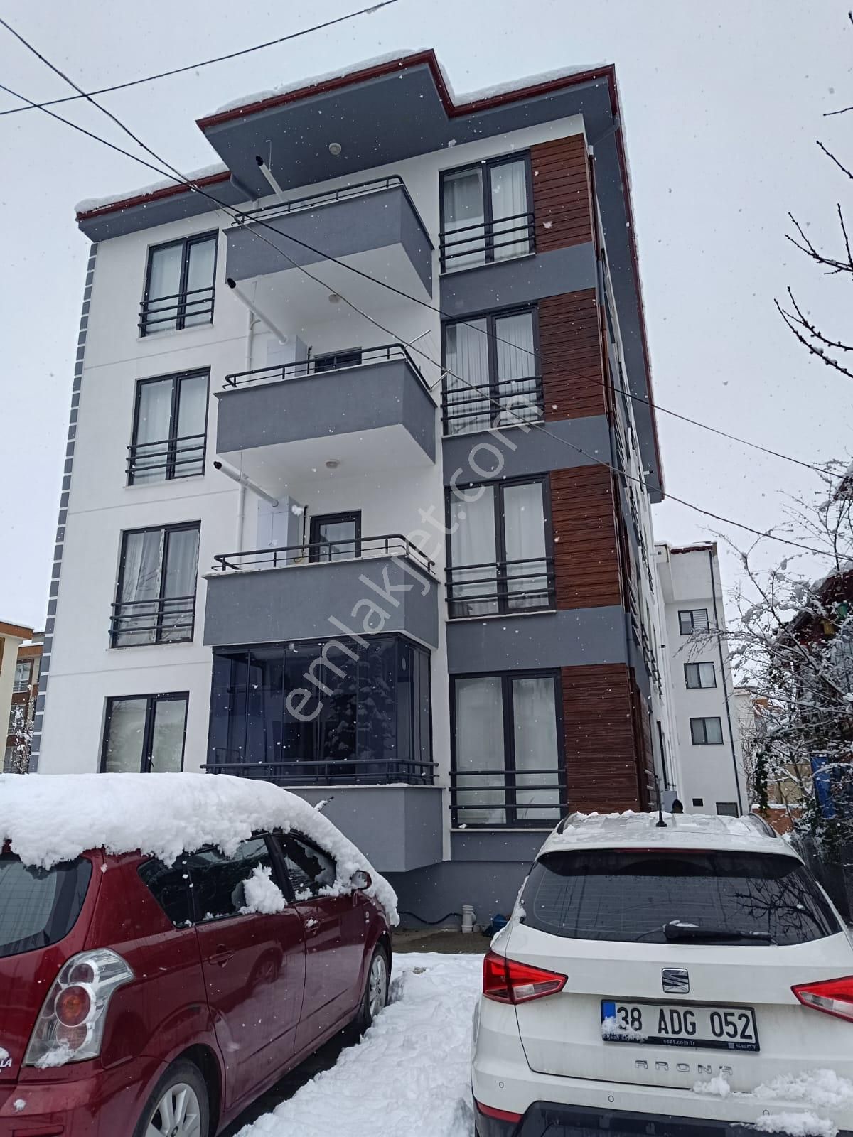 Hendek Yeni Kiralık Daire Remax Palas'tan Sakarya Hendek'te Kiralık 1+1 Daire