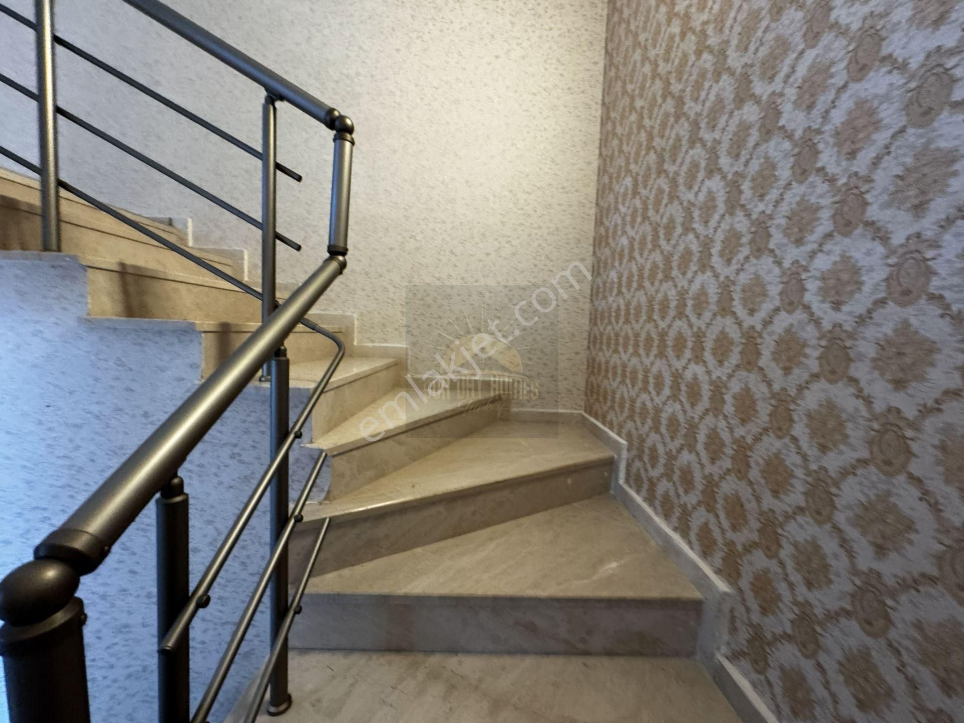 Alanya Oba Mahallesin De 250m², 4+1 Full Eşyalı Lüks Satılık Daire - Görsel 18