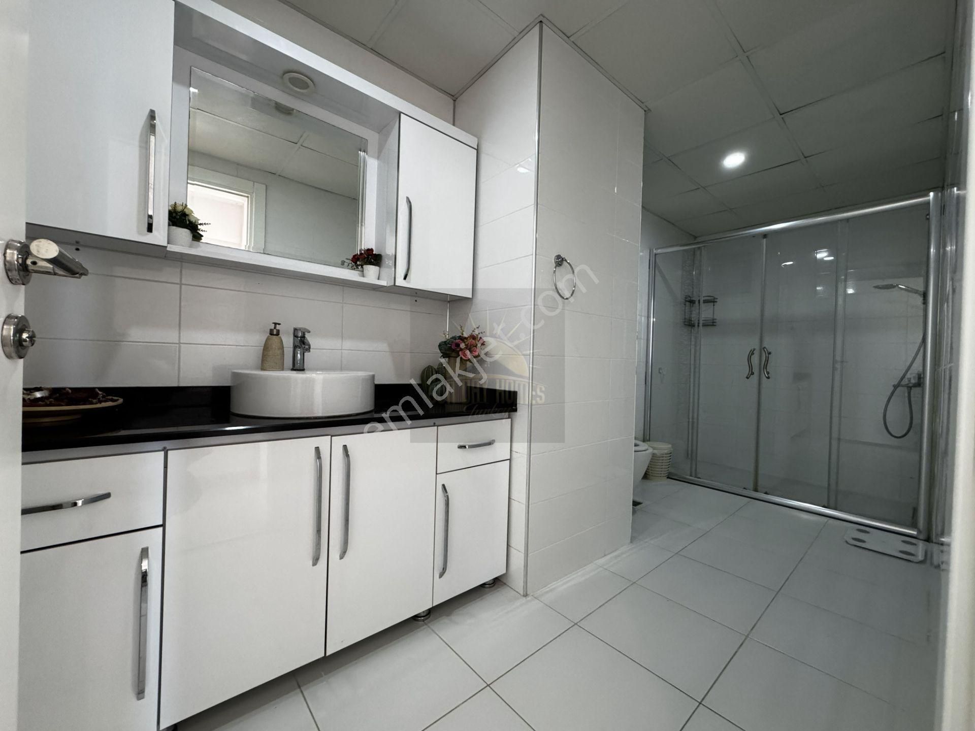 Alanya Oba Mahallesin De 250m², 4+1 Full Eşyalı Lüks Satılık Daire - Görsel 19