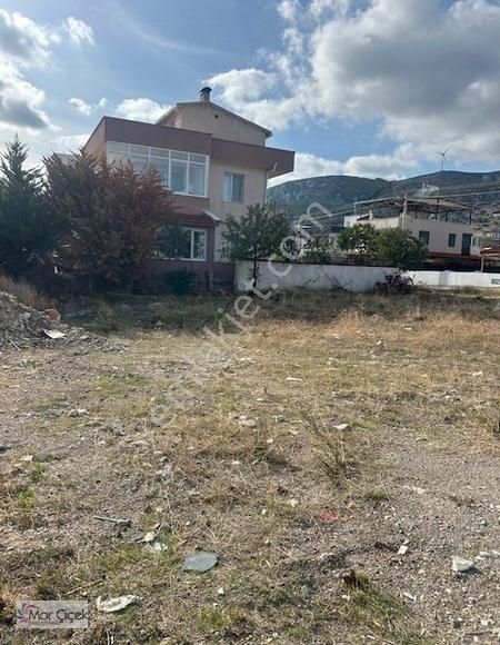 Karaburun Mordoğan Satılık Ticari İmarlı Morçiçek'ten Mordoğan Merkez'de Projeli 322 M2 Köşe Parsel...