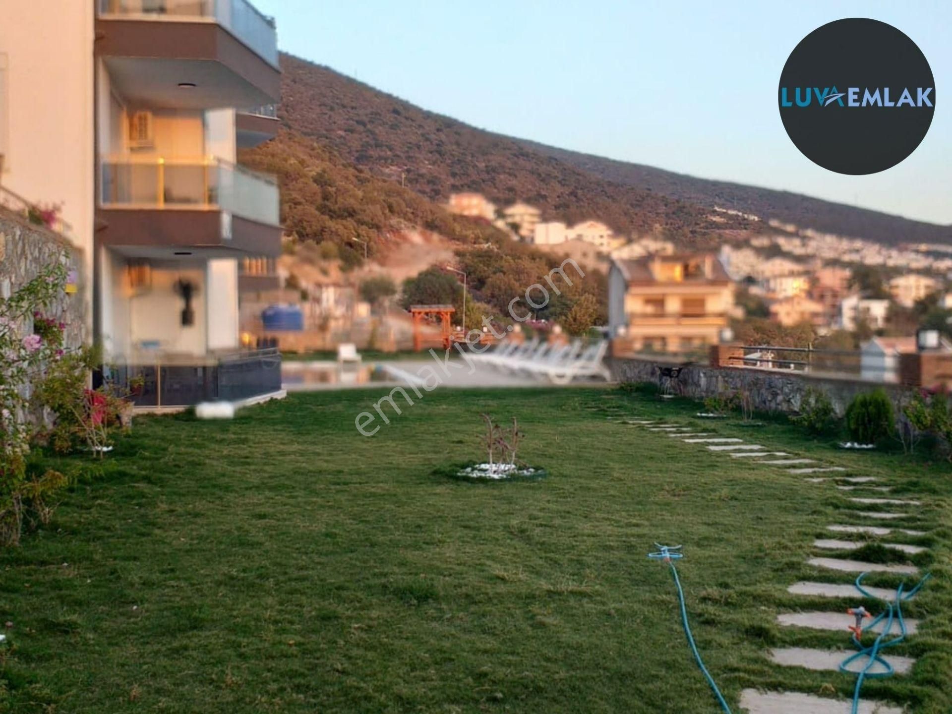 Didim Akbük'te Deniz Manzaralı Akıllı Ev Sistemli 3+1 Çatı Dubleksi - Görsel 6