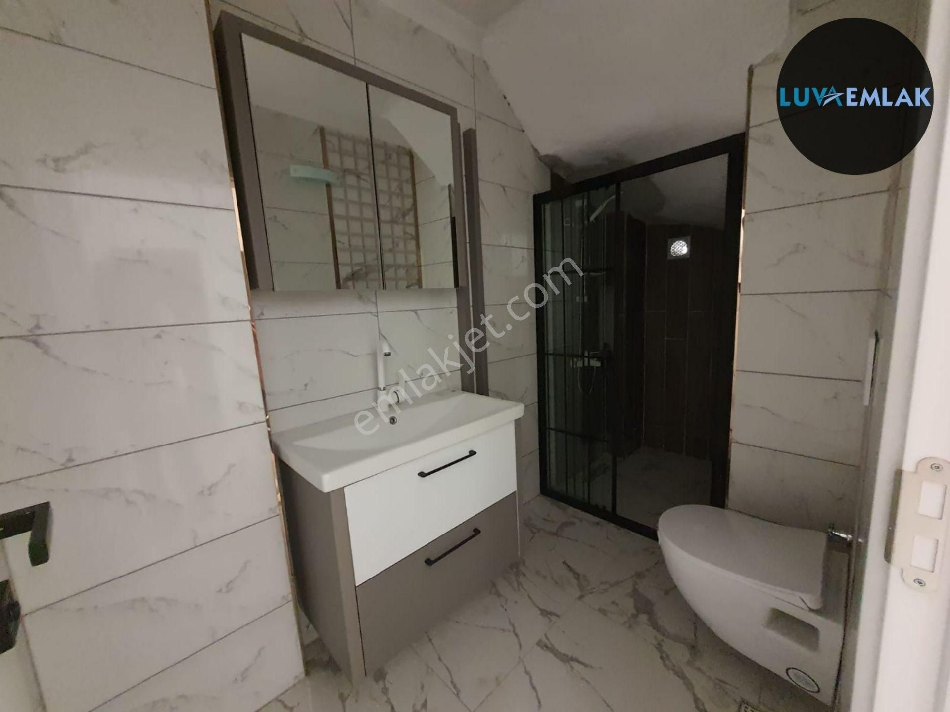 Didim Akbük'te Deniz Manzaralı Akıllı Ev Sistemli 3+1 Çatı Dubleksi - Görsel 16