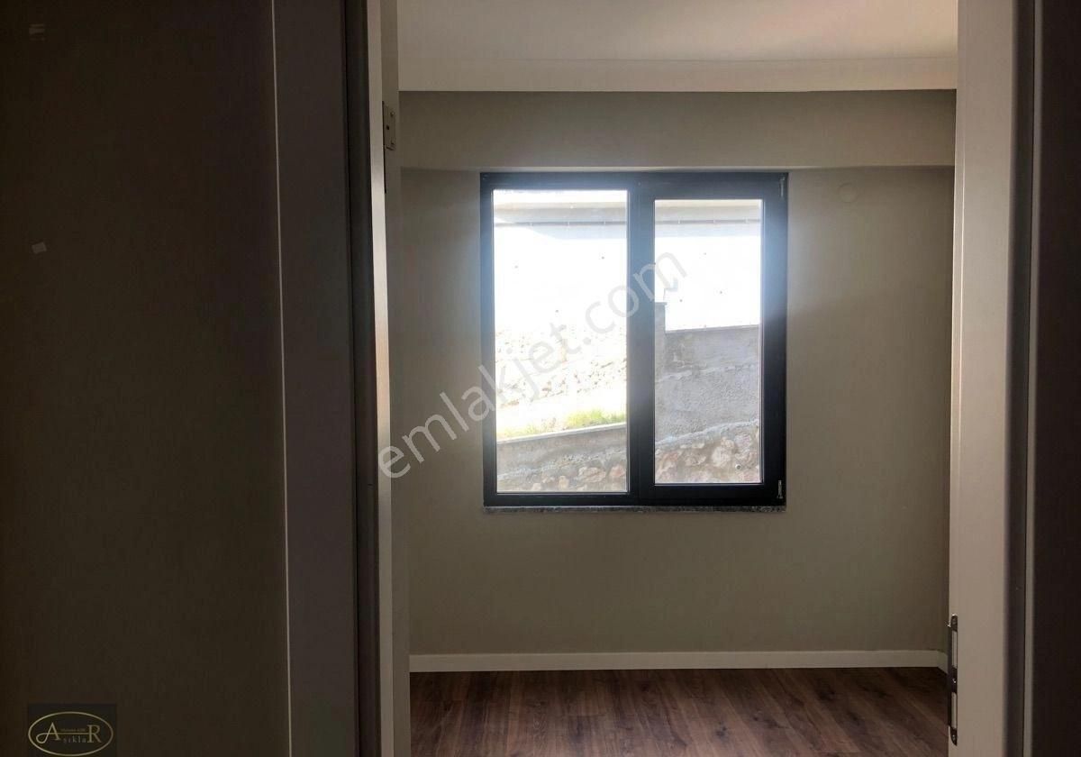 Balıkesir Edremit Atatürk Mahallesi Satılık Daire - Görsel 13