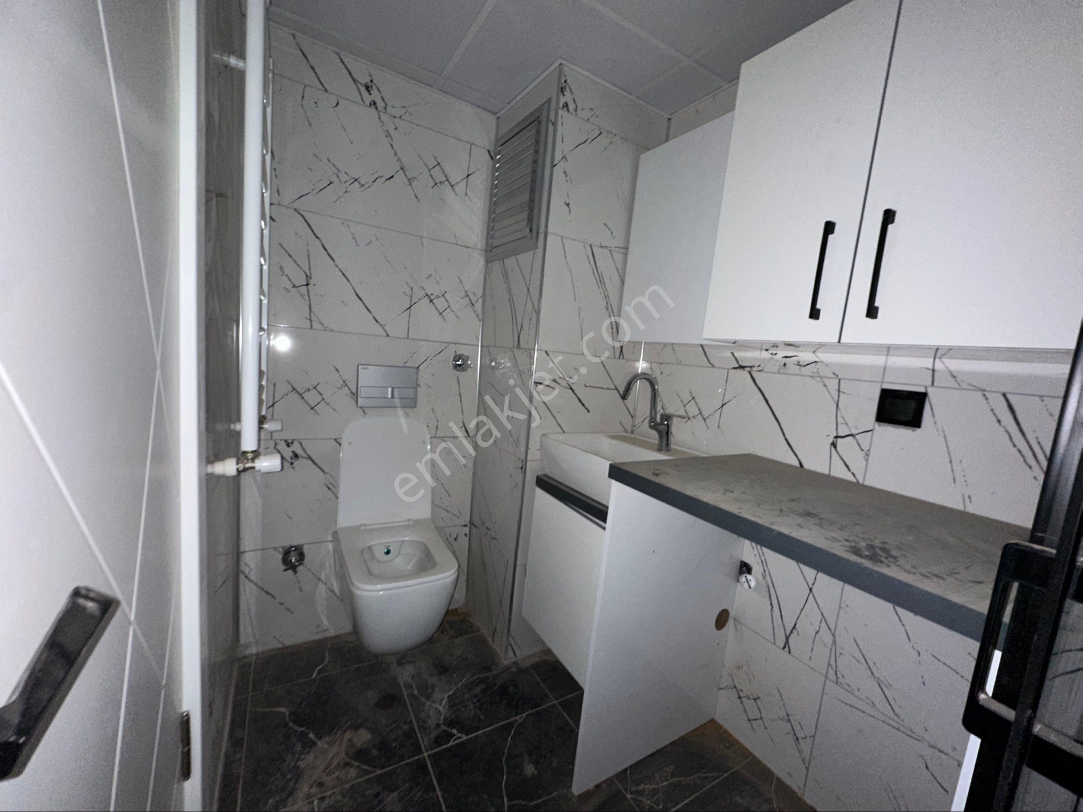 Uygan'dan Yedieylül Mah. Merkez 3+1 140m² Ara Kat Sıfır Lüx Daire - Görsel 12