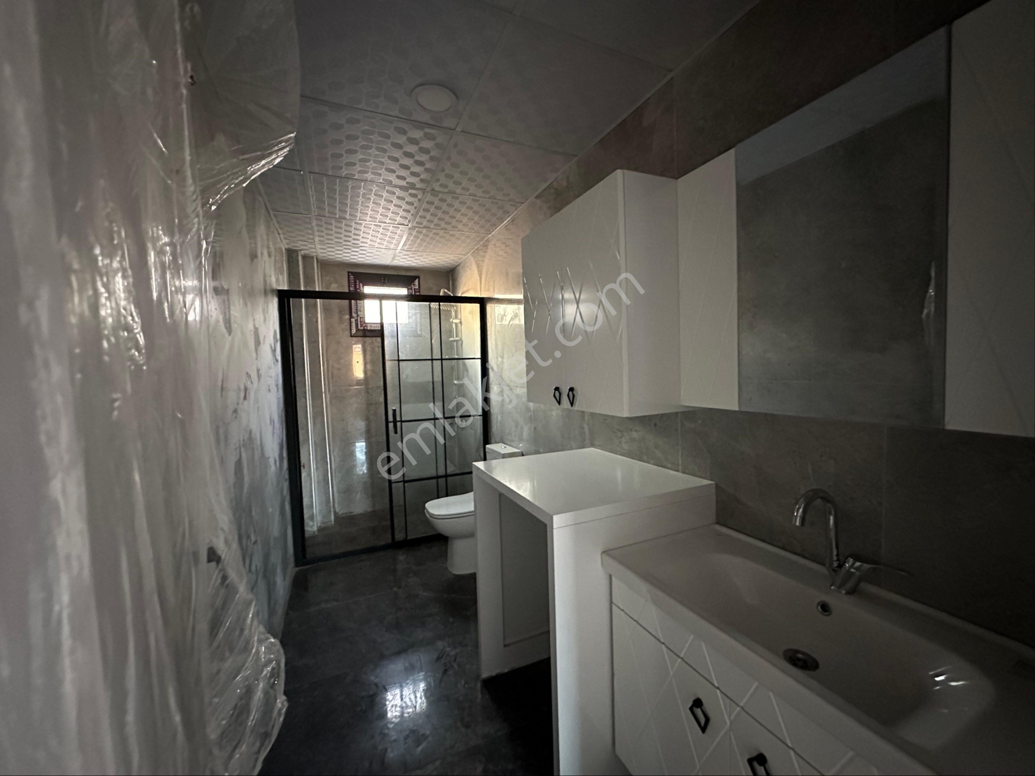 Uygan'dan Cumhuriyet Mah. Merkezi Konum Lüx Arakat 2+1 110m² - Görsel 8