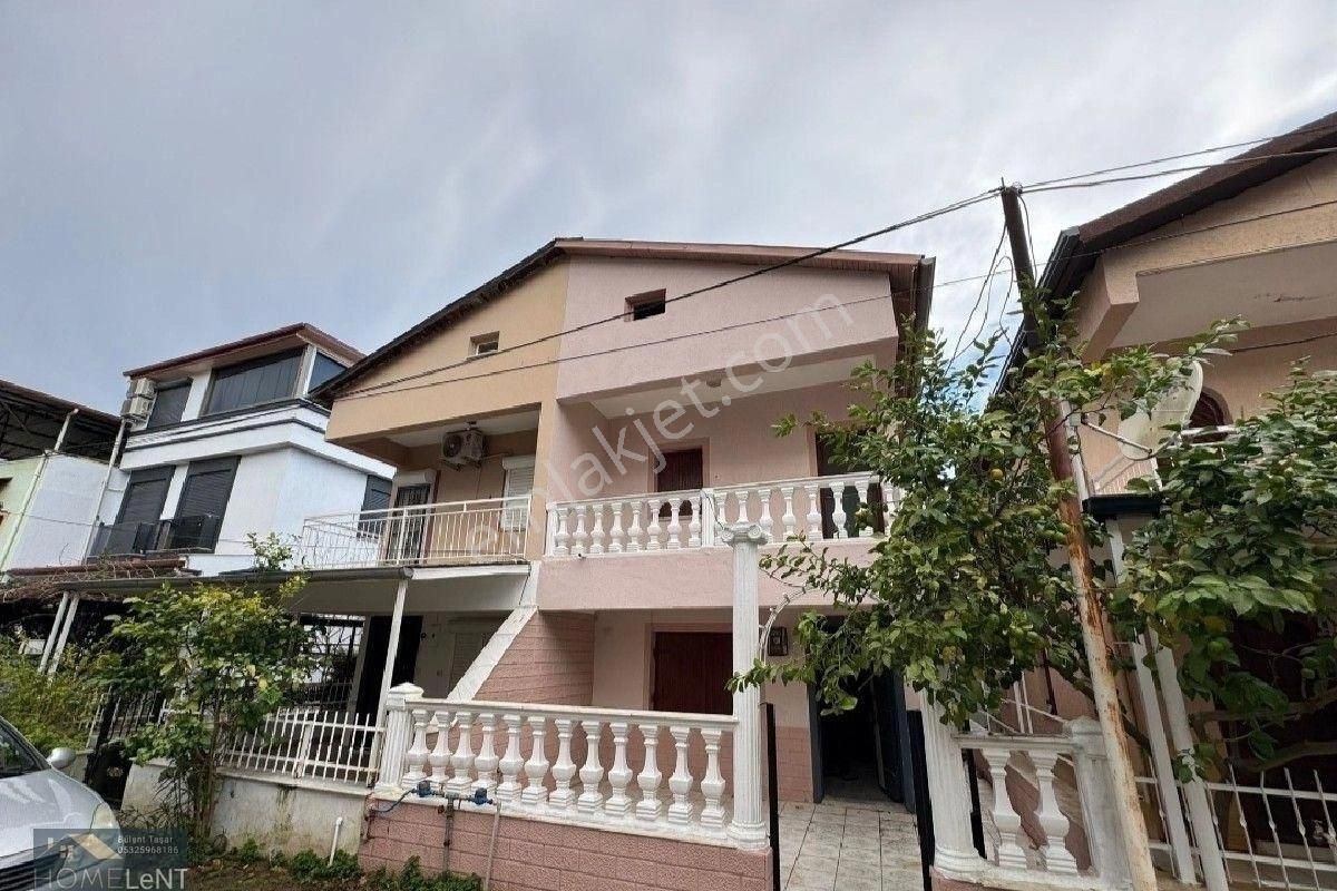 Seferihisar Payamlı Satılık Villa Seferihisar Payamlı Karayolları Mevkii 3+1 Denize 300 Metre.