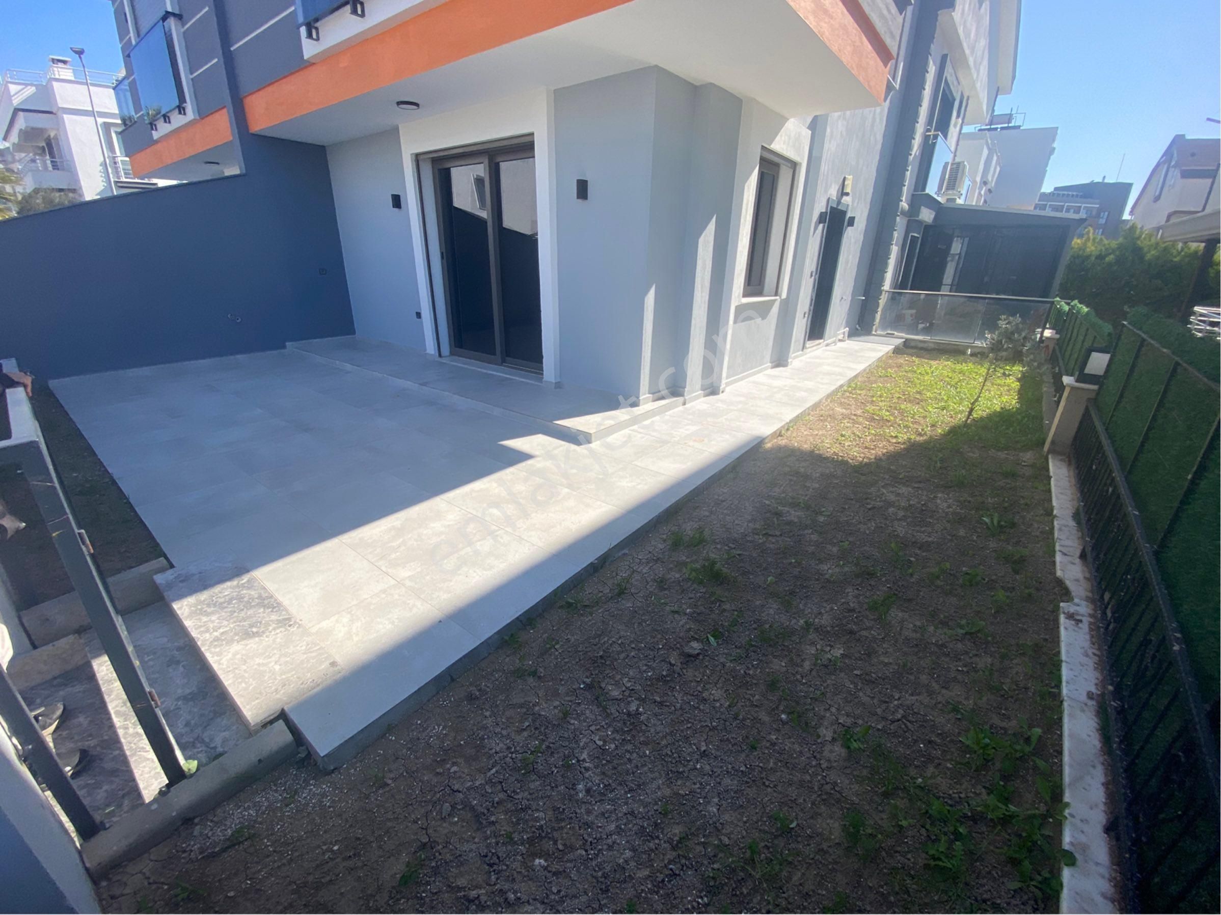 Aydın Didim Satılık Villa Didim Efeler Mahallesinde Yerden Isıtmalı 3+1 Sıfır Villa