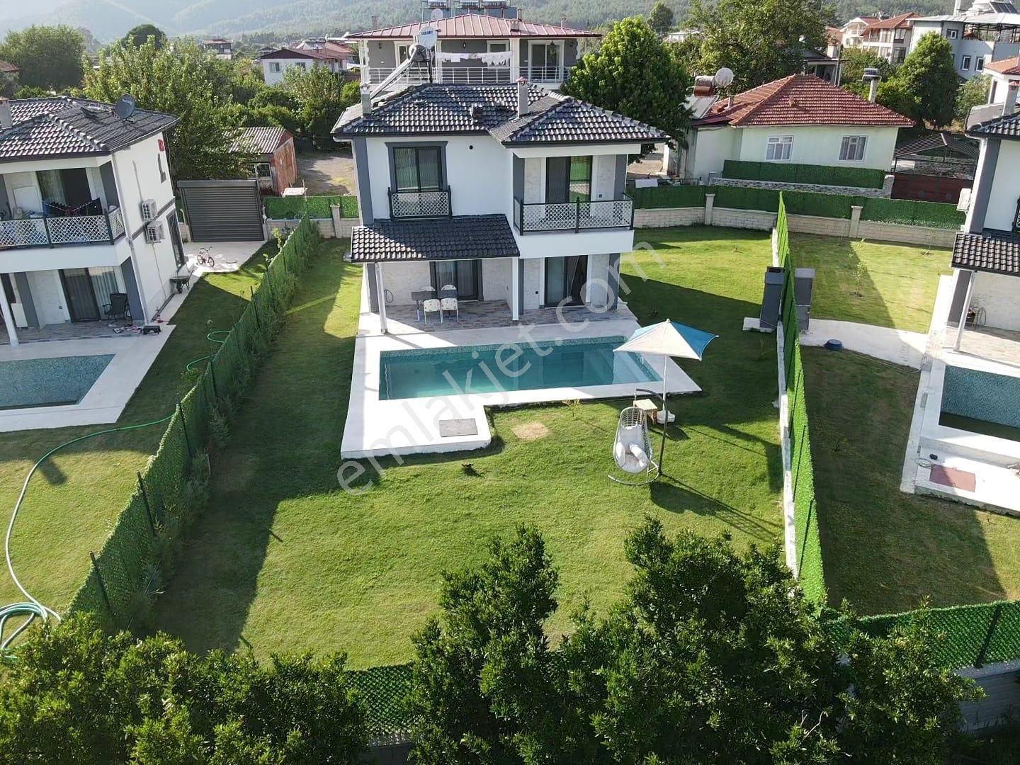 Muğla Köyceğiz Satılık Villa Muğla Köyceğiz Toparlar'da Havuzlu Satılık Lüks Villa