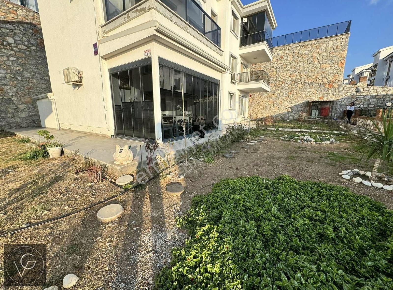 Didim Akbük'te Full Eşyalı Deniz Manzaralı 2+1 Daire - Görsel 16