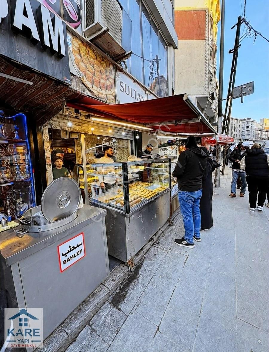 Esenyurt Bağlarçeşme Satılık Genel İşlek Cadde Üzeri İyi Kazançlı Satılık Cafe Dükkan