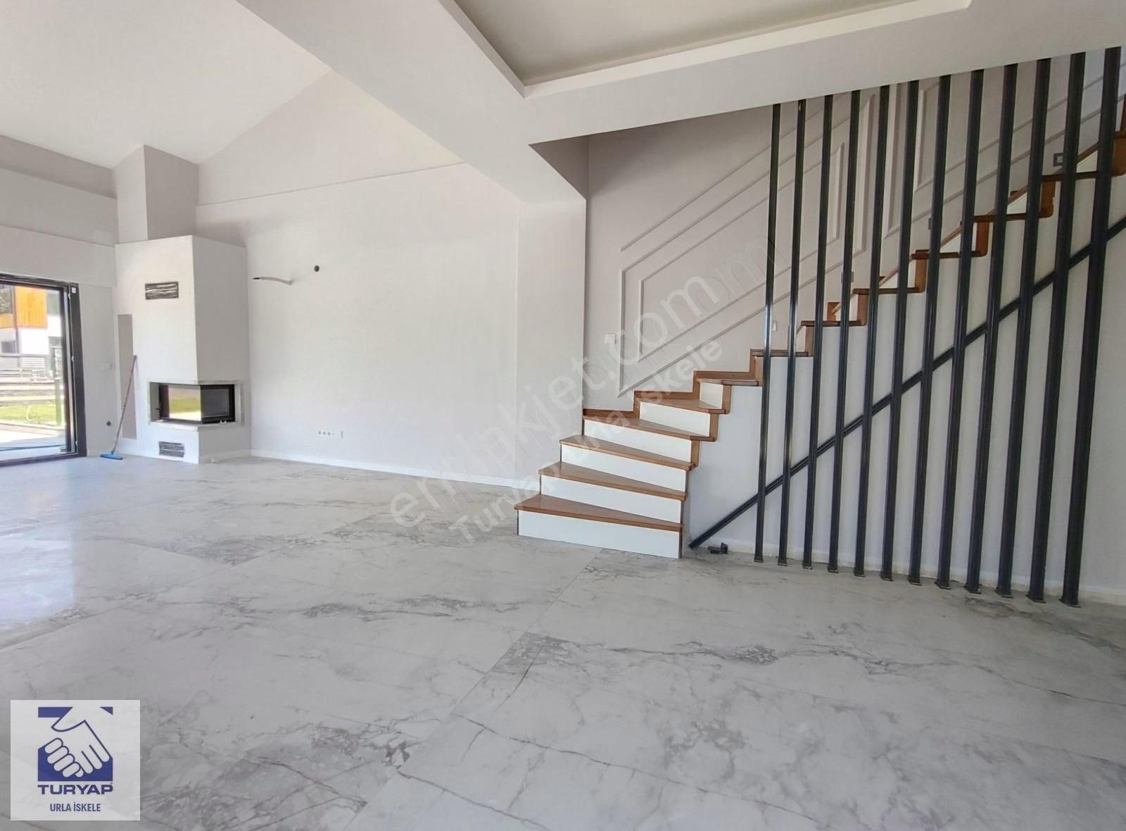 Urla Kuşçular Satılık Villa Satılık Villa Urla Kuşçular 4+1