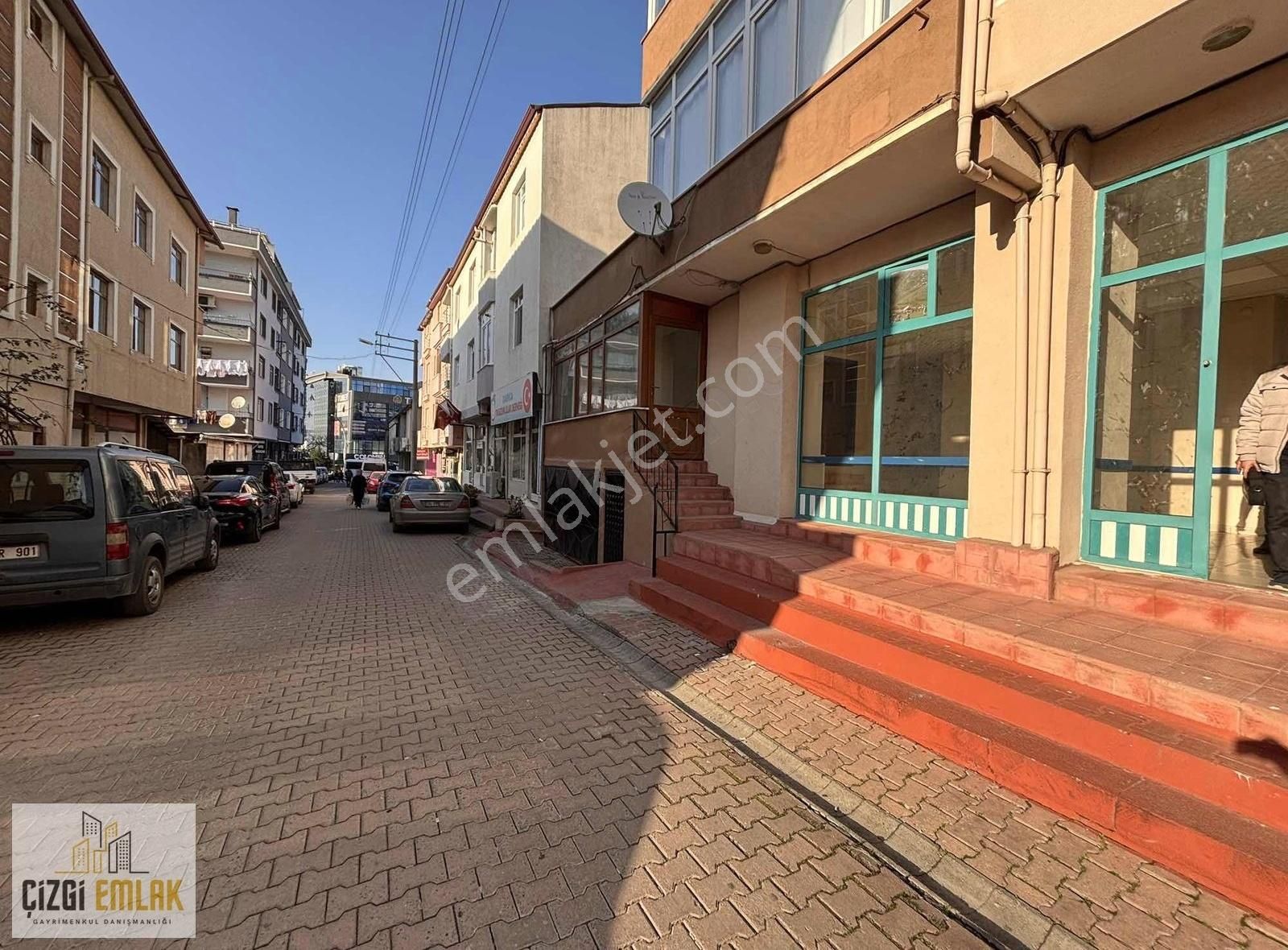 Darıca Fevzi Çakmak Kiralık Dükkan & Mağaza Darıca Tümev Plaza Karşısı Hakmar Yanında Kiralık Boş Dükkan