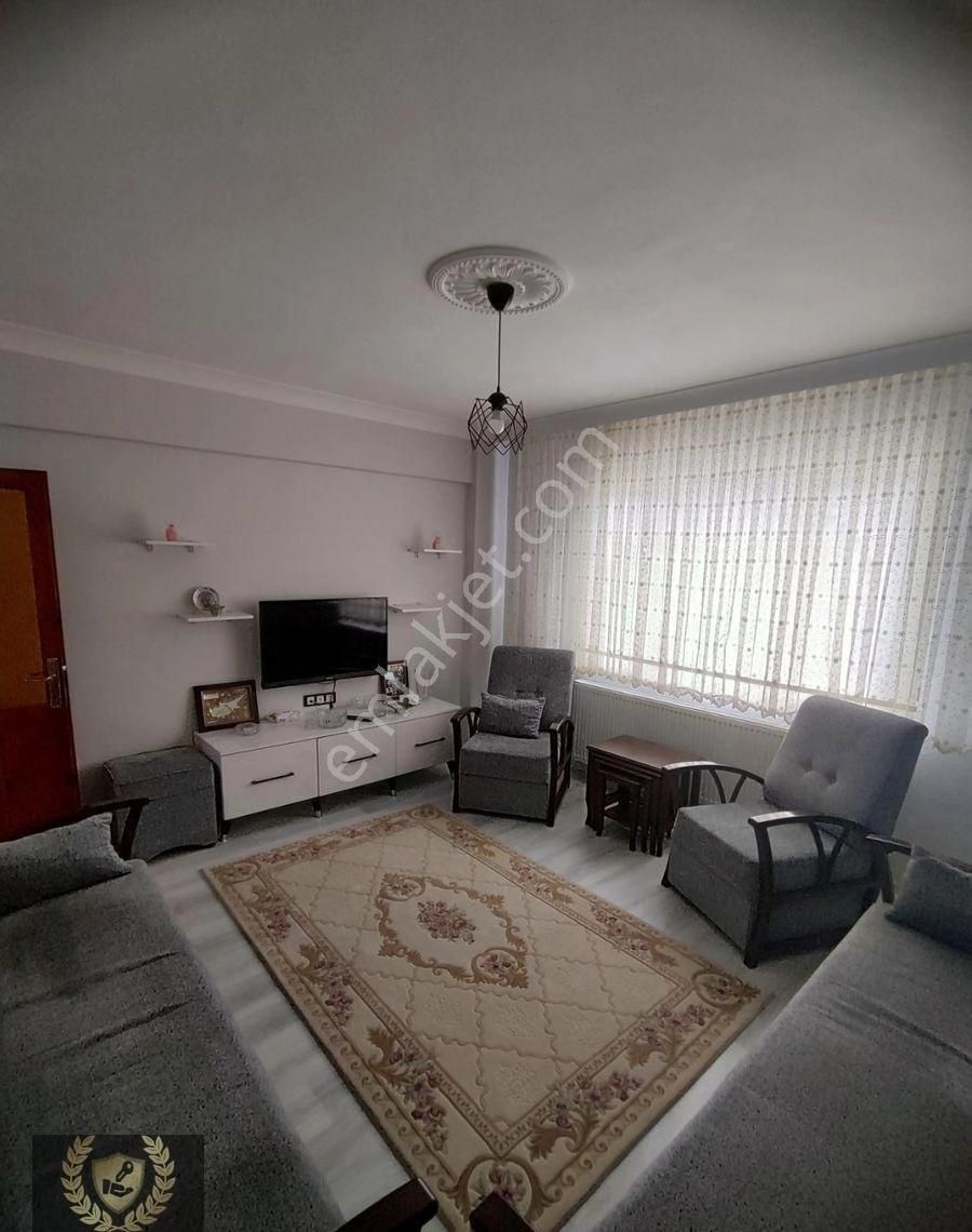 Susurluk Yeni Satılık Daire Bandırma Anahtar Gayrimenkul'den Susurluk Yeni Mah. 2+1 105 M2 Arakat İçi Yapılı Satılık Daire