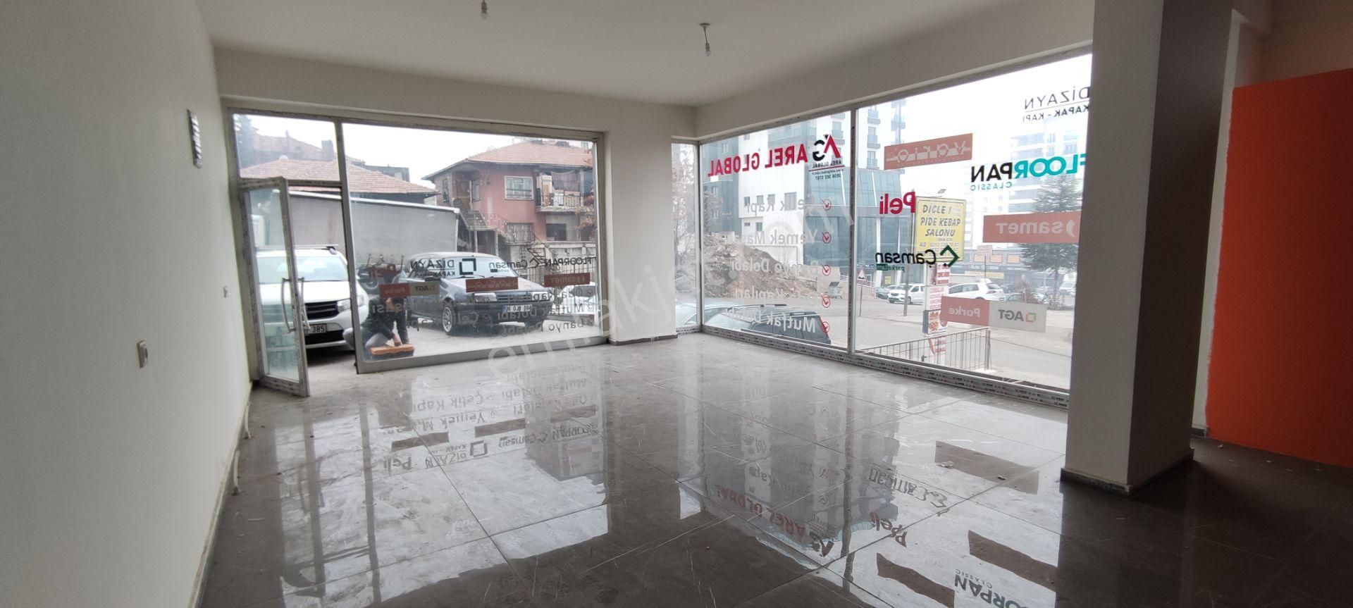 Altındağ Ulubey Satılık Dükkan & Mağaza Ulubeyde Cadde Üzeri Merkezi Konumda 215 M² Satılık Dükkan