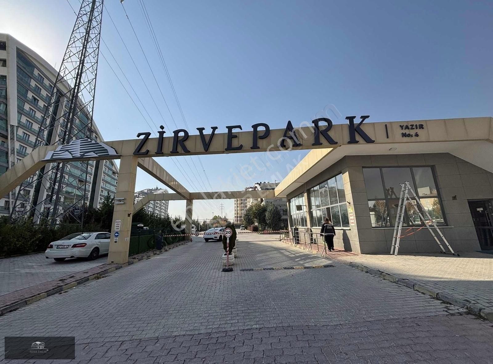 Selçuklu Beyhekim Satılık Daire Seferden Zirvepark'ta Ara Kat Güvenlk Akıllı Sıstem Sıfr Ayarnda