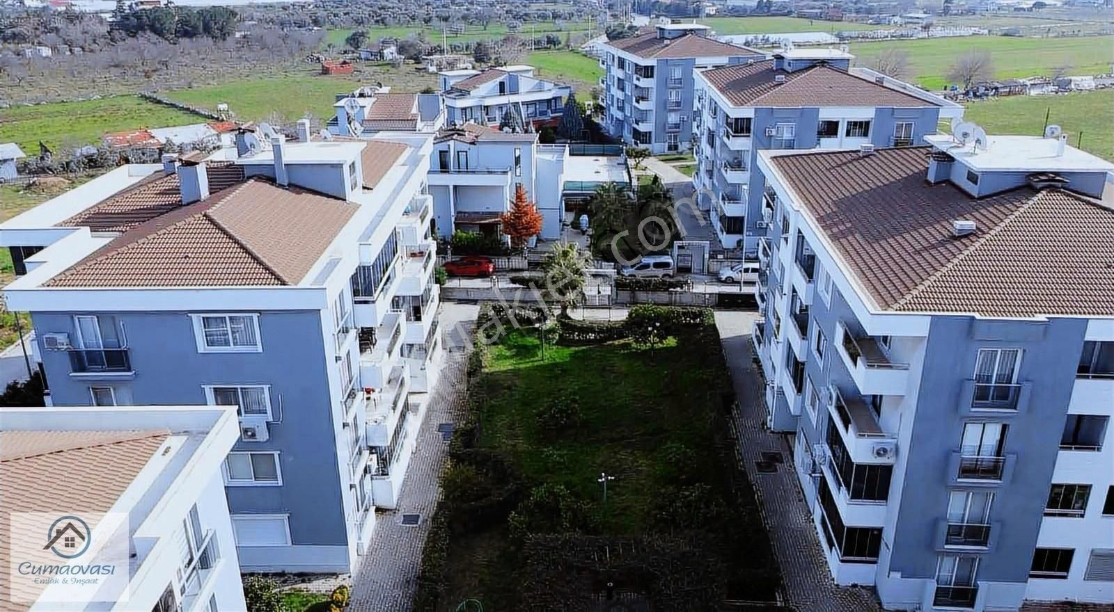 Menderes Cüneytbey Satılık Daire Cumaovası Emlaktan Satılık 3+1 Site İçerisinde Daire