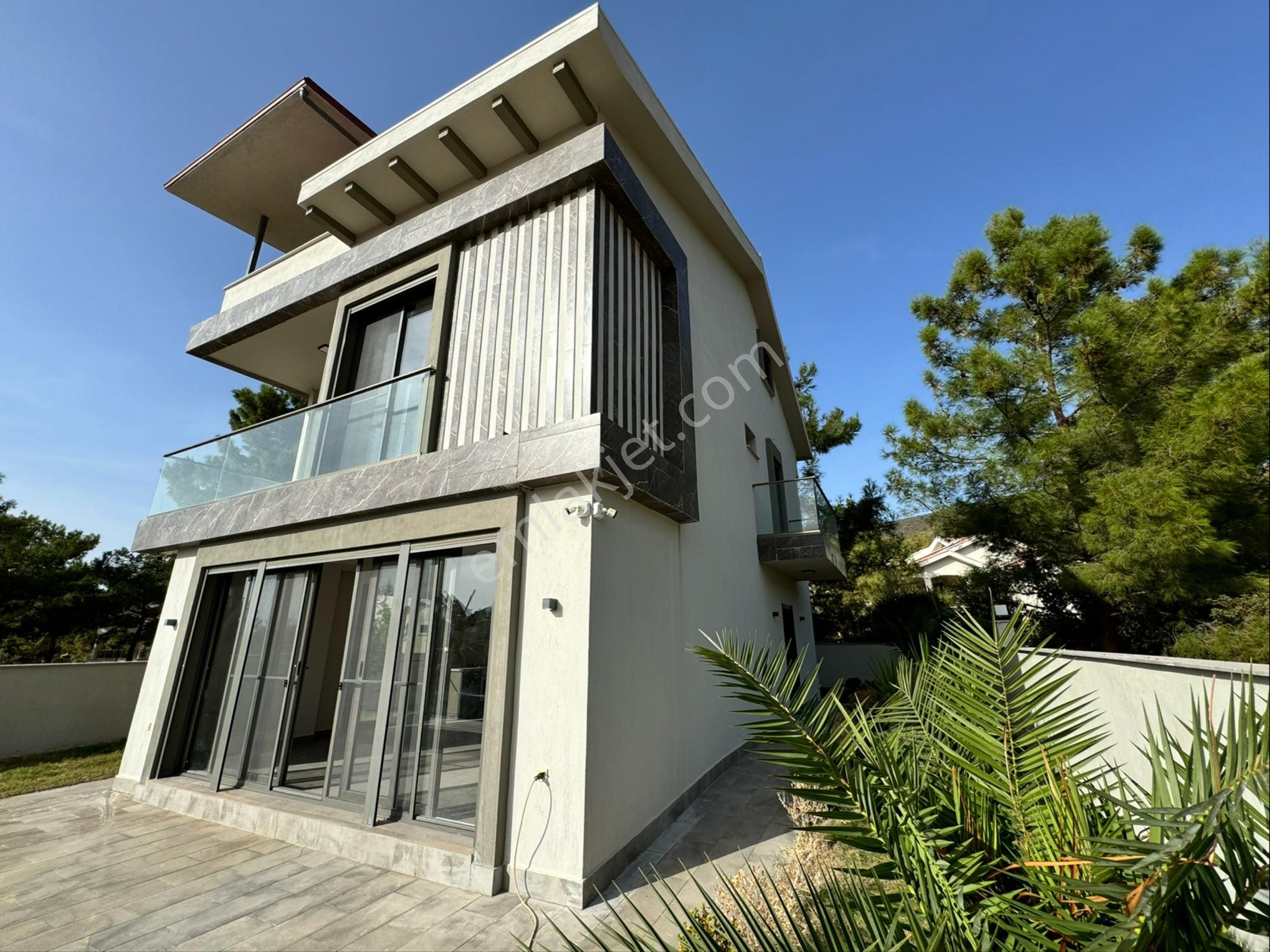 Didim Akbük’te 5+1 Tam Müstakil Villa - Görsel 6