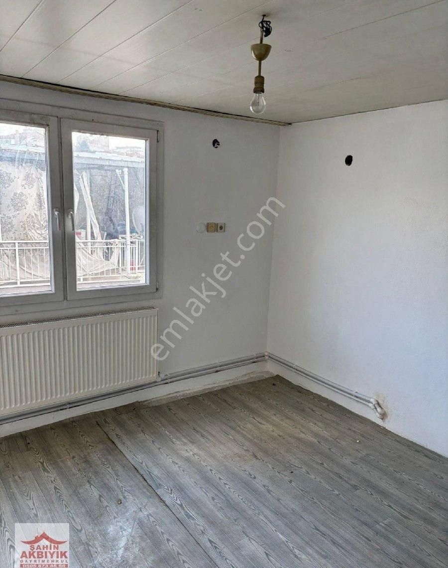 Bayraklı Adalet Kiralık Daire Adalet Mahallesi Kiralik 2+1 75 M²