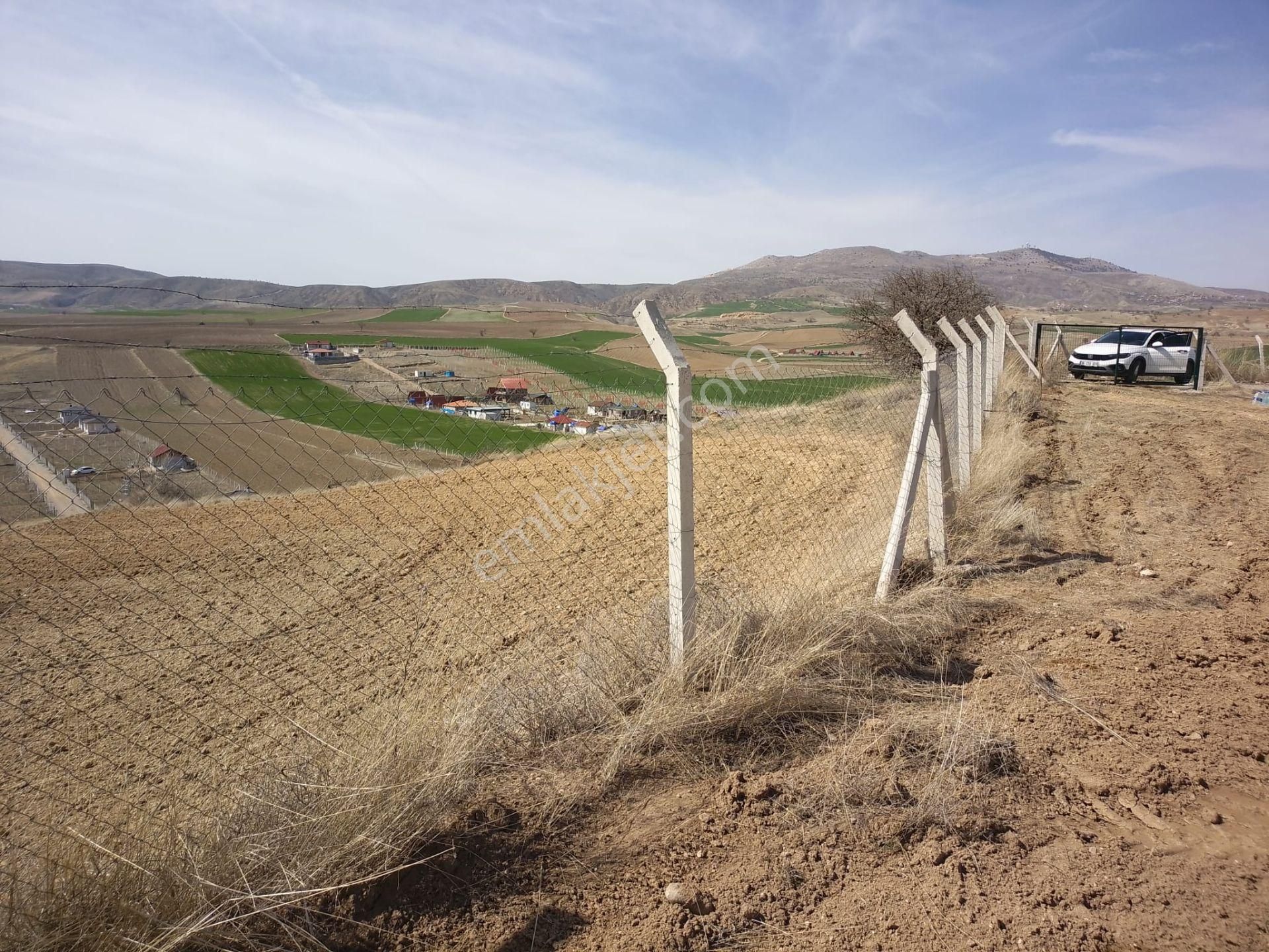 Çubuk İkipınar Satılık Tarla Ankara Çubukta Manzaralı Hobi Bahçesi