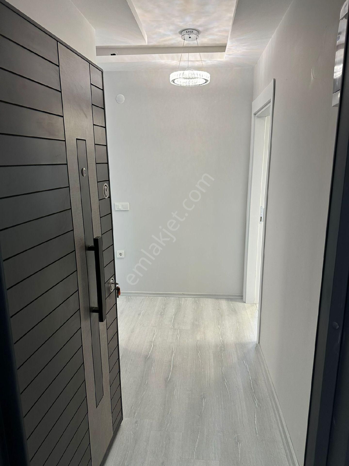 Yalıncak Casa Marıe Sitesinde Satılık 2+1 Sıfır Eşyalı - Görsel 2