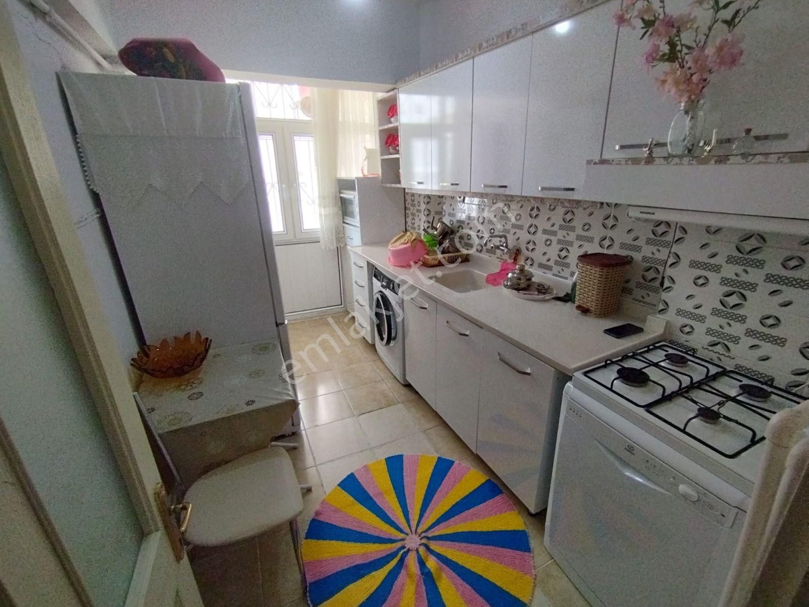 M.çakmak Mh'de 2+1 90m² Yapılı Bağımsız Düz Giriş Daire