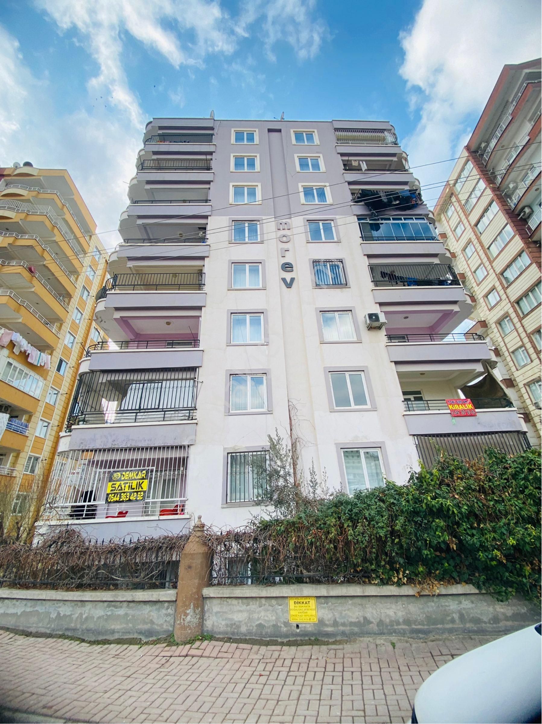 Karaköprü Akpıyar Satılık Daire Aksa Doğalgaz Arkası Giriş Üstü 1. Kat 3+1 4 Oda Bakımlı Dairemiz