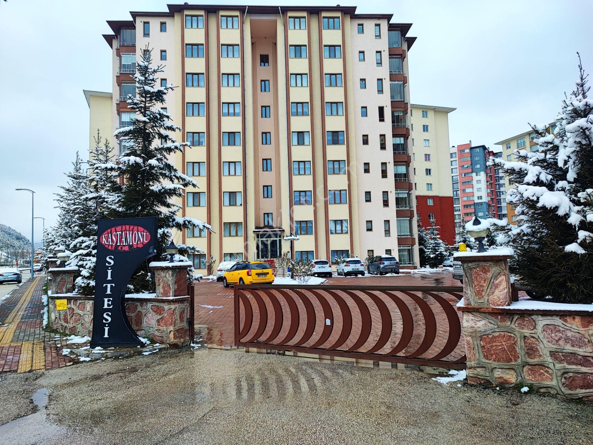 Kastamonu Merkez Saraçlar Satılık Daire Kastamonu Emlak Gayrimenkul Satılık Kastamonu Sitesi 145m² 2+1