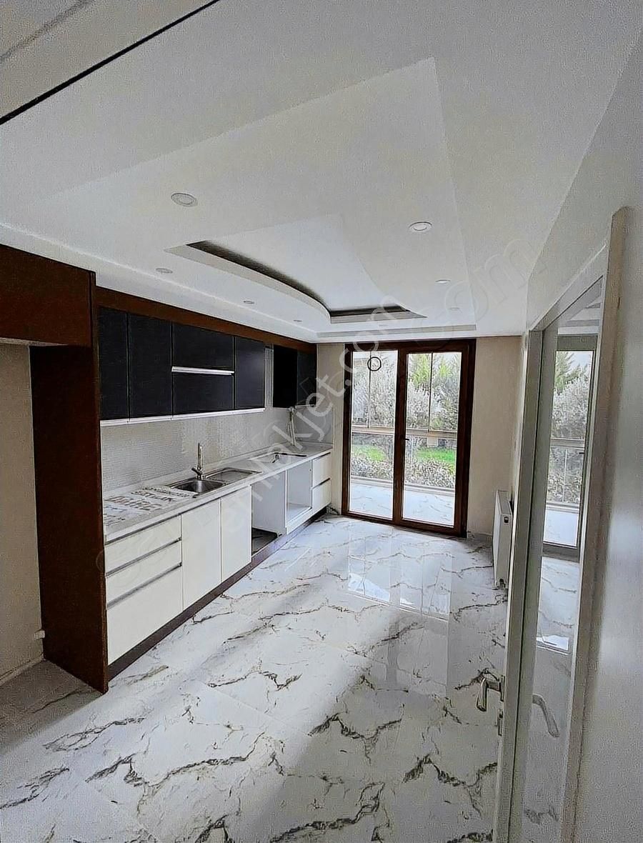 Büyükçekmece Fatih Mahallesinde Havuzlu Site İçi 110m² 2+1 Daire - Görsel 10