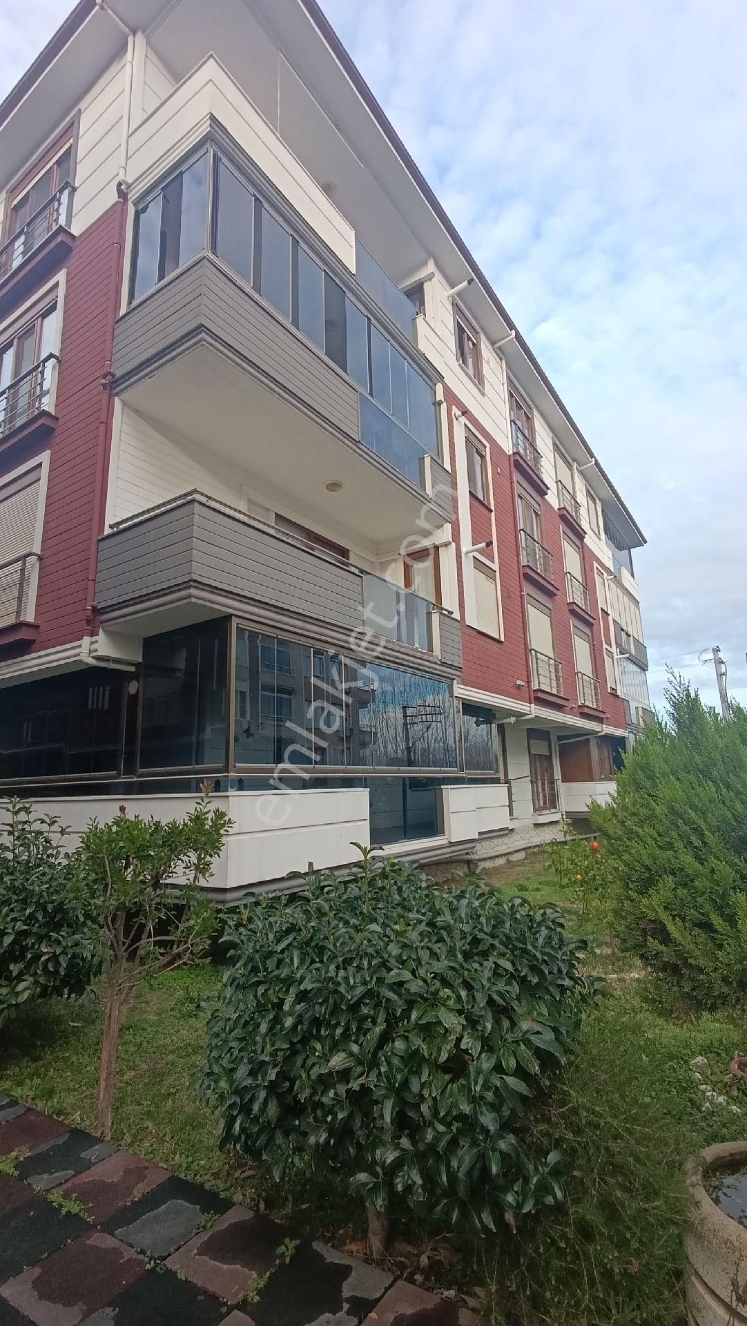 Edremit Altınkum Satılık Daire Akçay Altınkum Mevkisinde Satılık 2+1 120m2 Daire