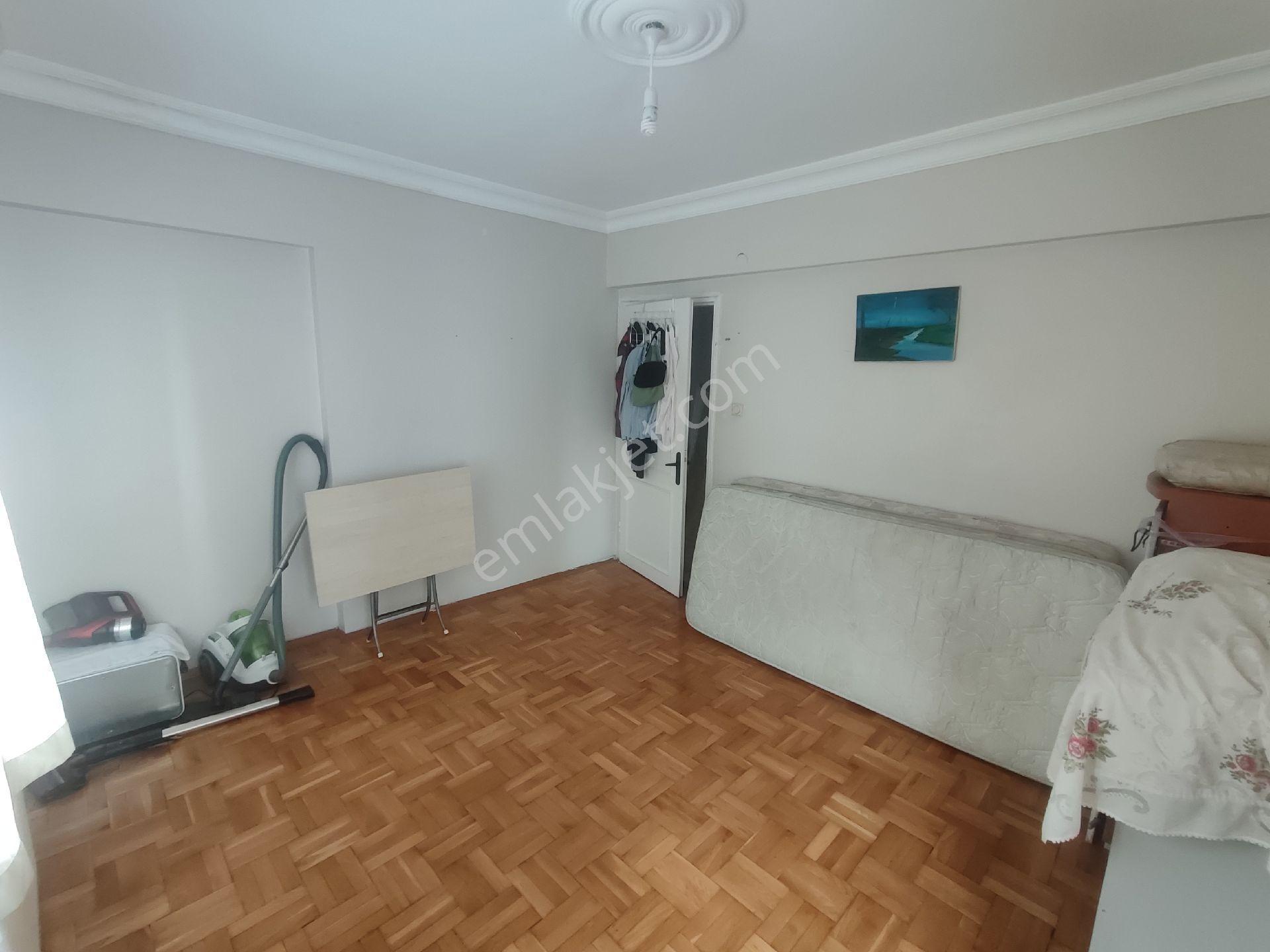 3+1 Site İçinde 3 Cepheli Net 140m2 Metrobüse 13dk Sahibinden !! - Görsel 20