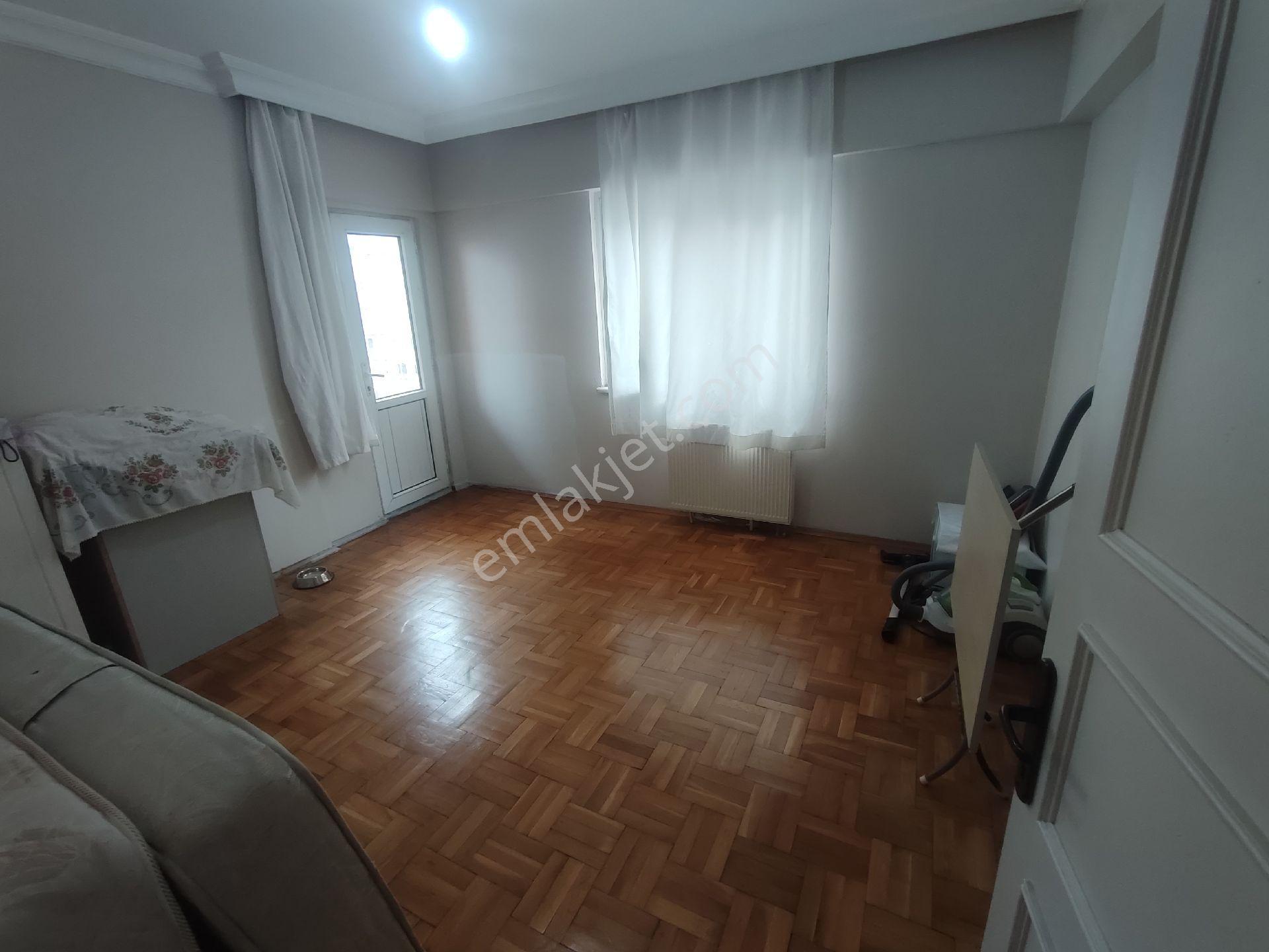 3+1 Site İçinde 3 Cepheli Net 140m2 Metrobüse 13dk Sahibinden !! - Görsel 19