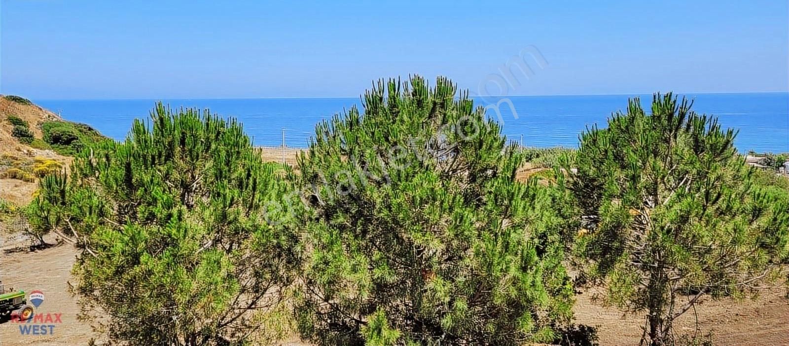 Karaburun Tepeboz Satılık Turizm İmarlı Karaburun'da 1680 M2 İmarlı Satılık Arsa