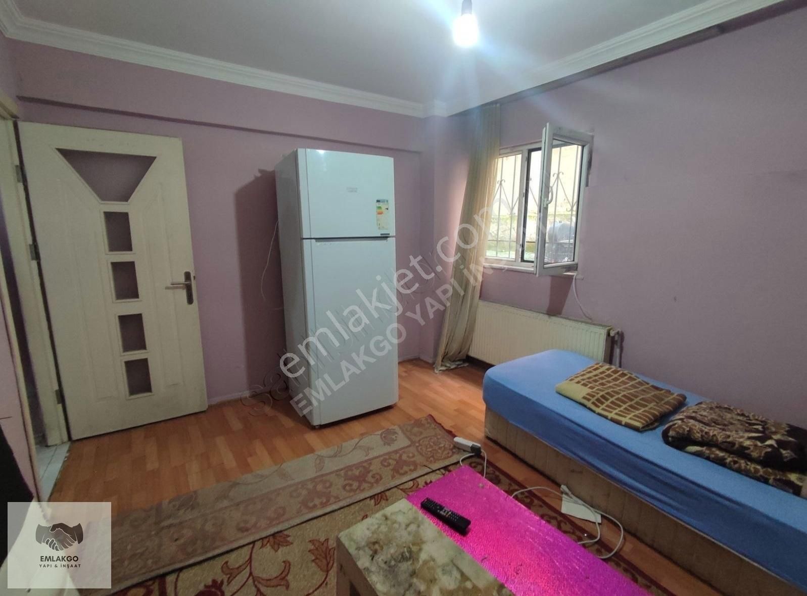 Küçükçekmece Kanarya Kiralık Daire Küçükçekmece Kanarya Mah 1+1 Eşyalı Kiralık Bahçe Katı Doğalgazl