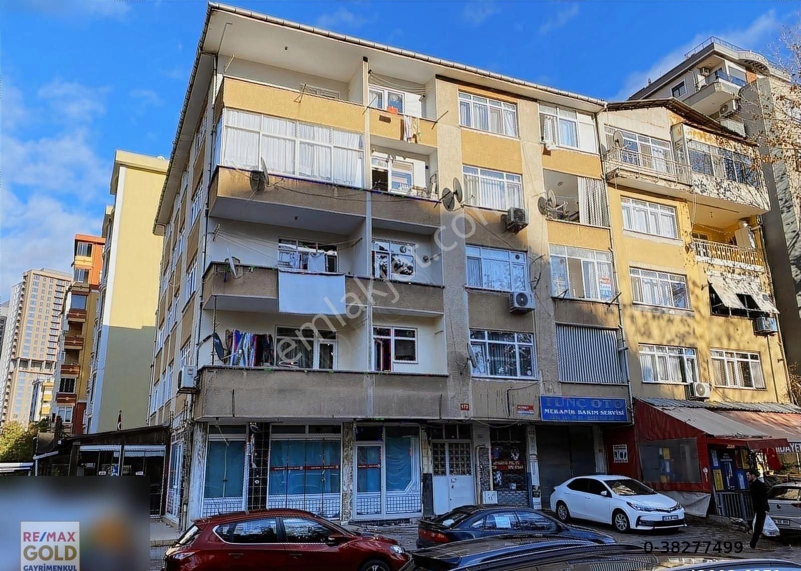 Kadıköy Dumlupınar Satılık Daire Kadıköy Dumlupınar Hızırbey Cad Satılık 2+1 Arsa Tapulu Daire