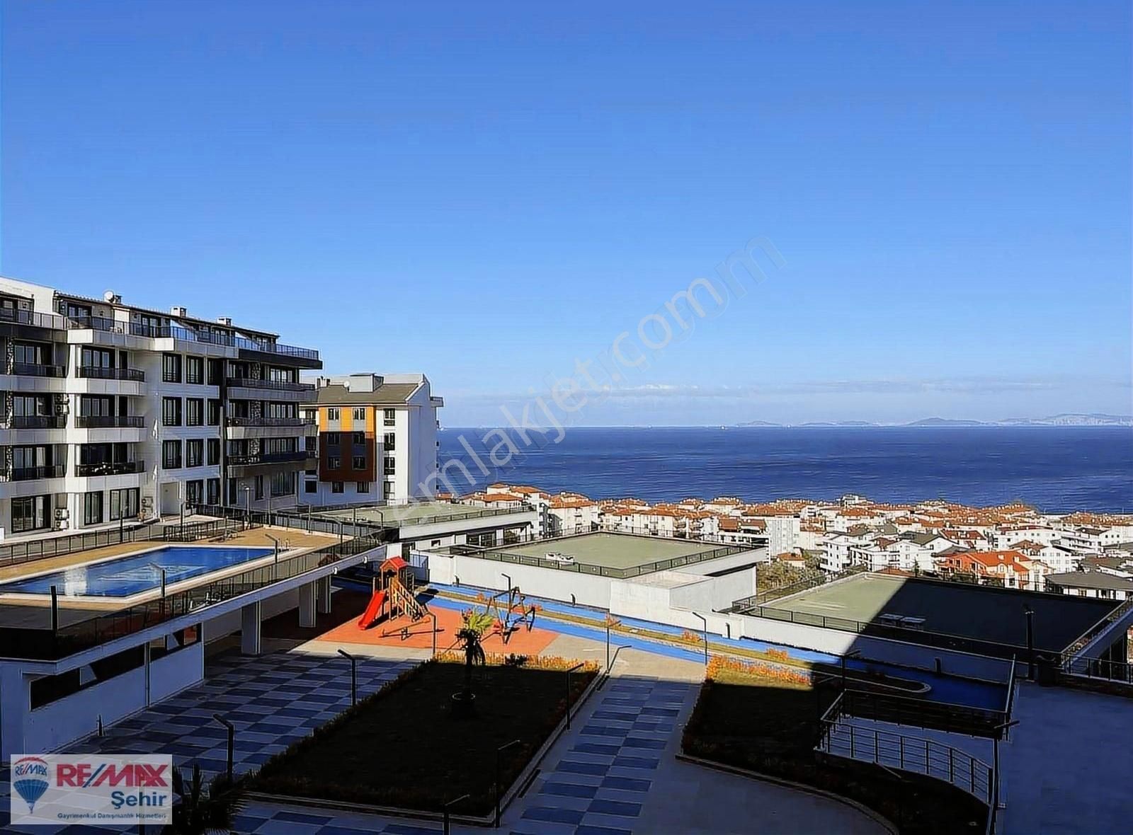 Çınarcık Çamlık Satılık Daire Remax Şehir Cennet Yalova'da Satılık Deniz Manzaralı 3+1 Daire