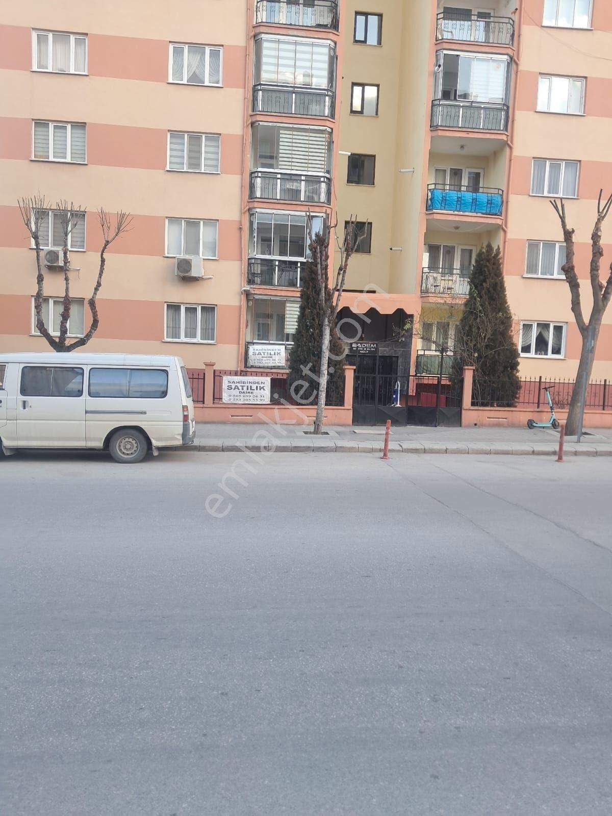 Odunpazarı Göztepe Satılık Daire Göztepe Mahallesinde Site İçerisinde 3+1 Geniş Daire