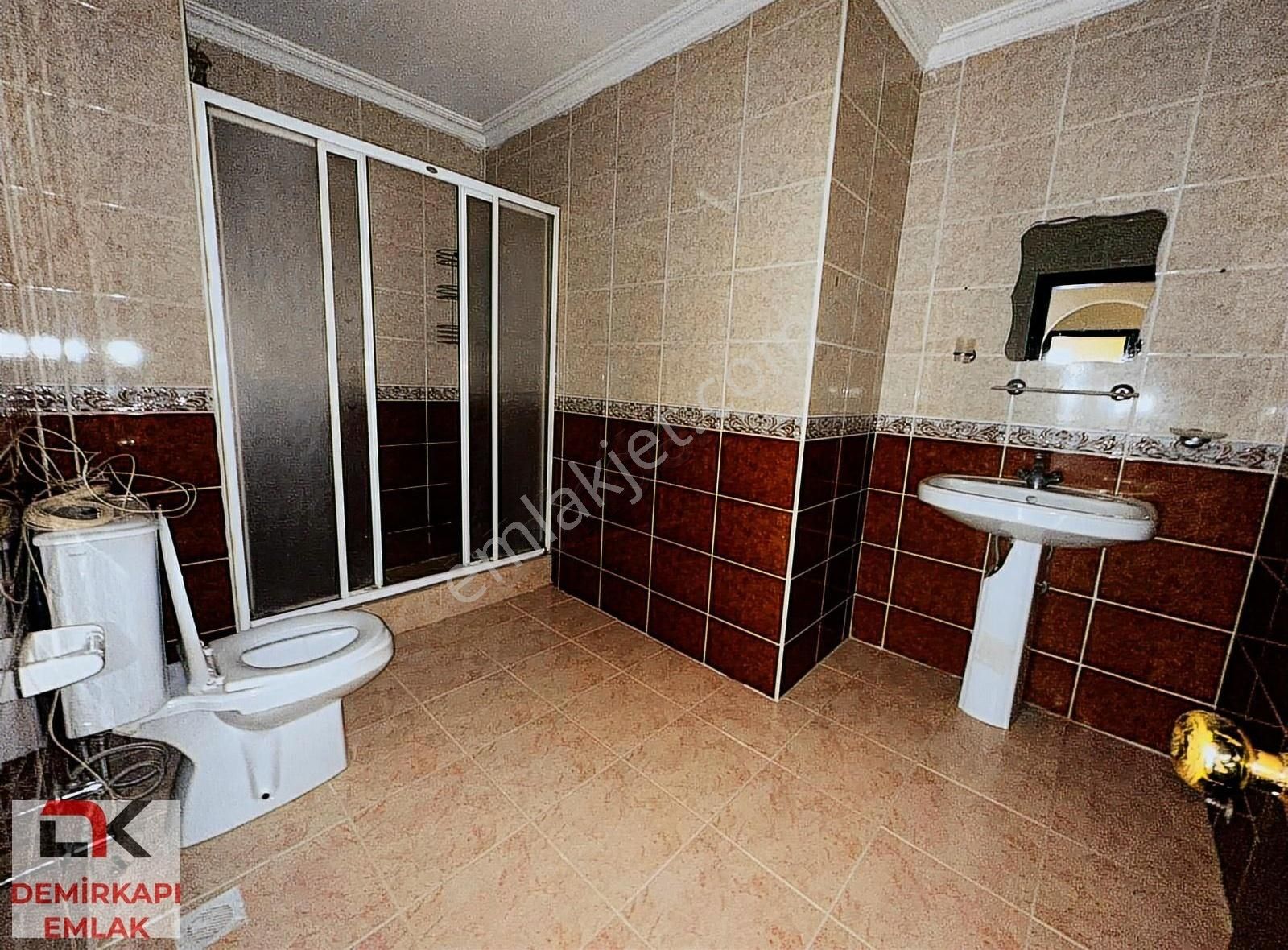 Keçiören Kanuni Kiralık Daire Demirkapı Emlaktan Cadde Üzeri 3+1 Kiralık Daire