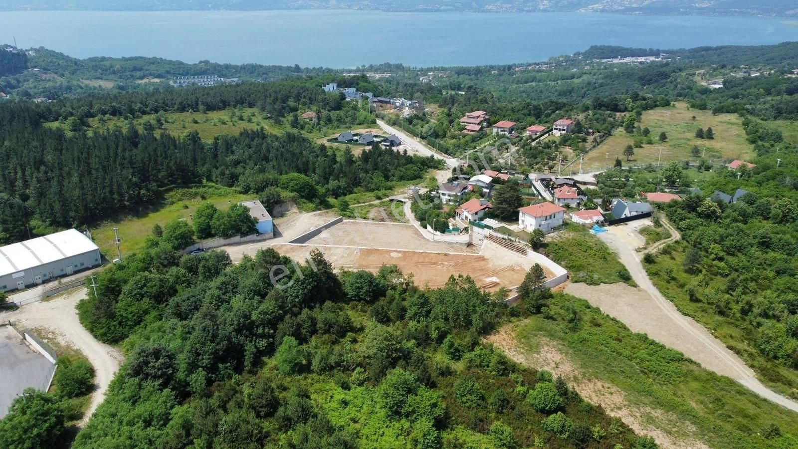 Altın Emlak'tan Sapanca Hacımercan Göl Manzaralı Doğa Turizm Arsası - Görsel 3