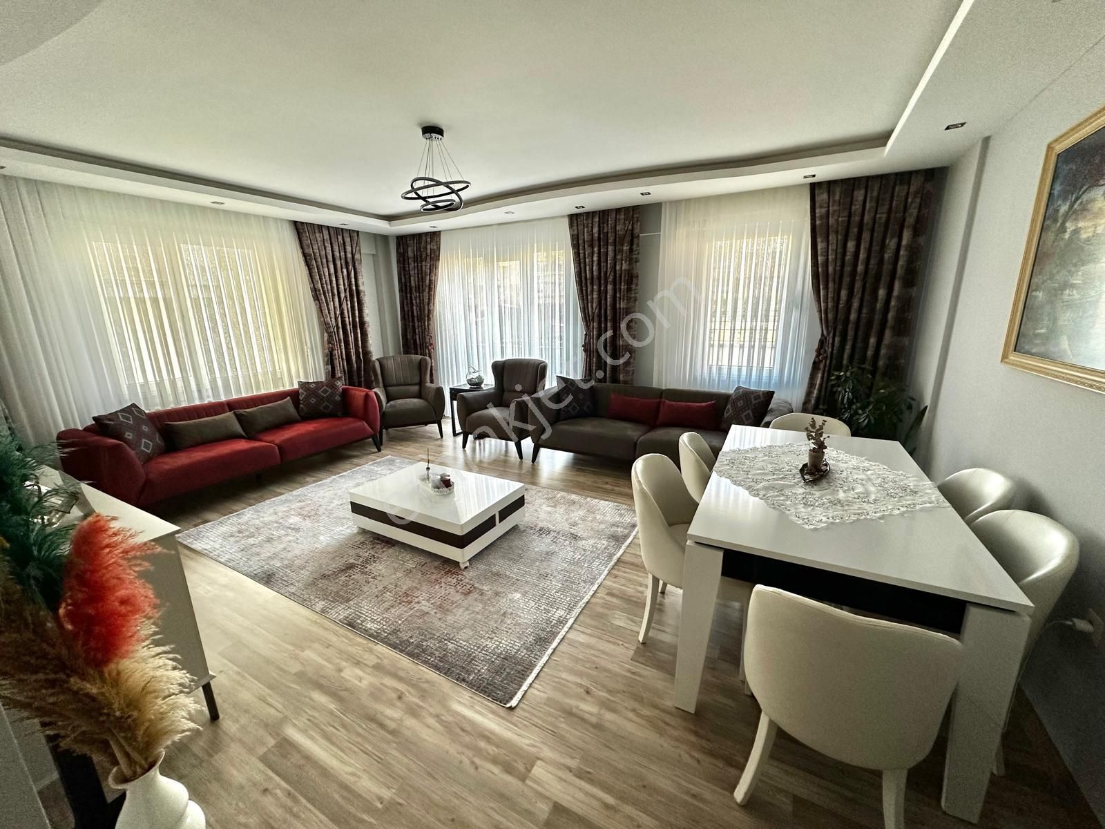 Çorlu Alipaşa Satılık Daire Alipaşa Mahallesi 3+1 135 M² Site İçi Satılık Daire