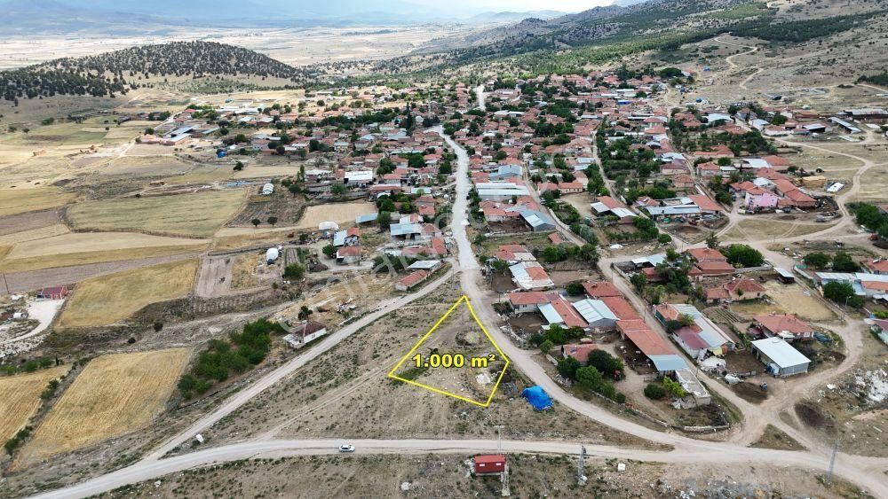 Burdur Merkez Çallıca Köyü (Aşağı) Satılık Konut İmarlı Burdur / Merkez / Çallıca Da 1.000 M² Müstakil İmarlı Arsa