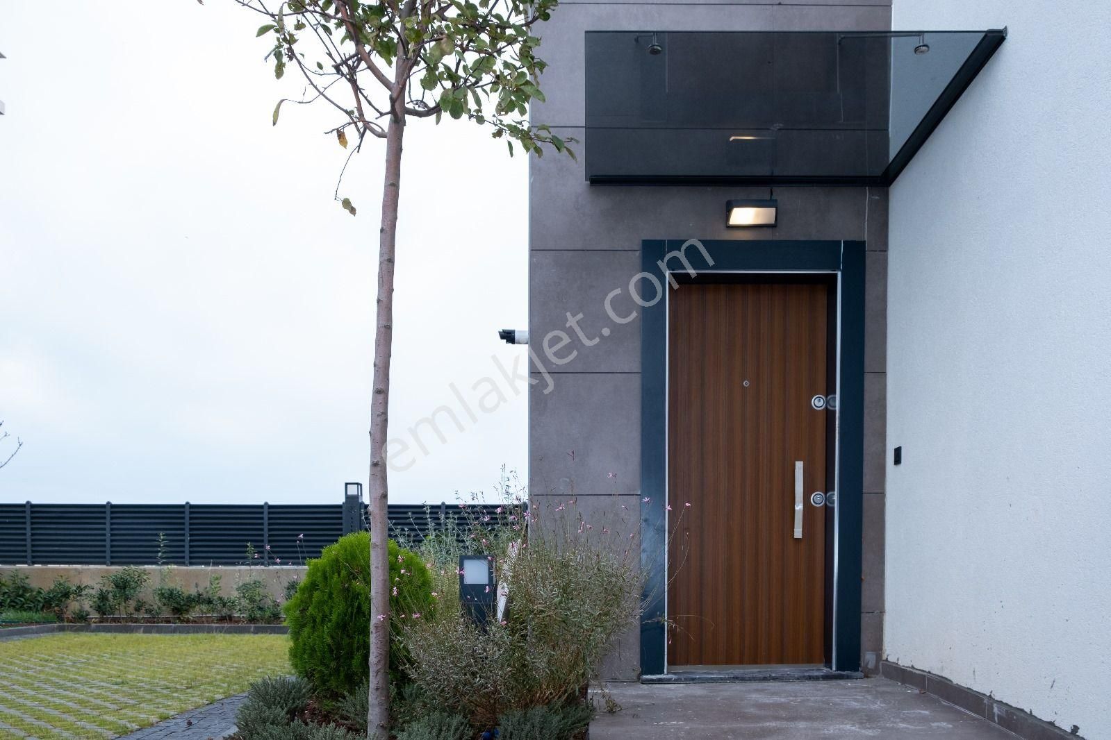 Hürriyet Mah,satılık Villa 5+1/240 M2 Daire - Görsel 7