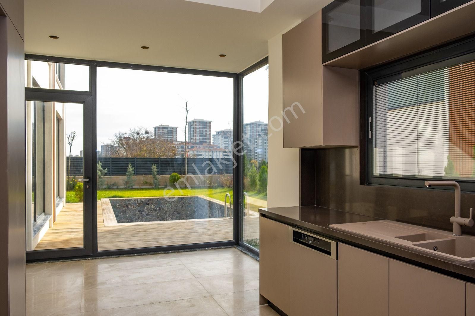 Hürriyet Mah,satılık Villa 5+1/240 M2 Daire - Görsel 9