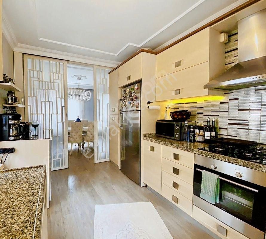 Muhteşem 7+1 Forleks Deniz Manzaralı Villa Emsalsiz - Görsel 12