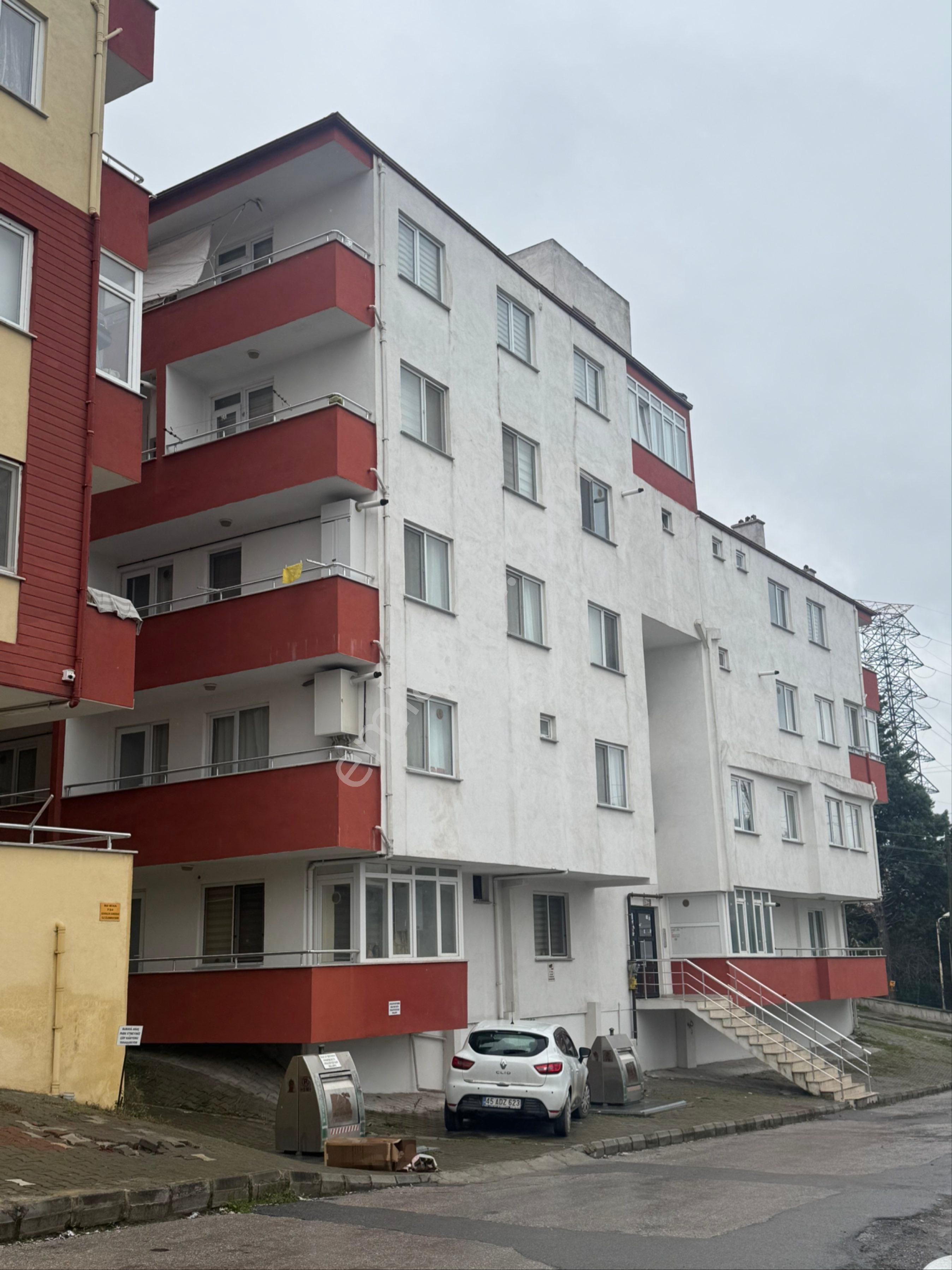 Altıeylül Sütlüce Satılık Daire Satılık 2+1 Full Eşyalı Merkezi Konum