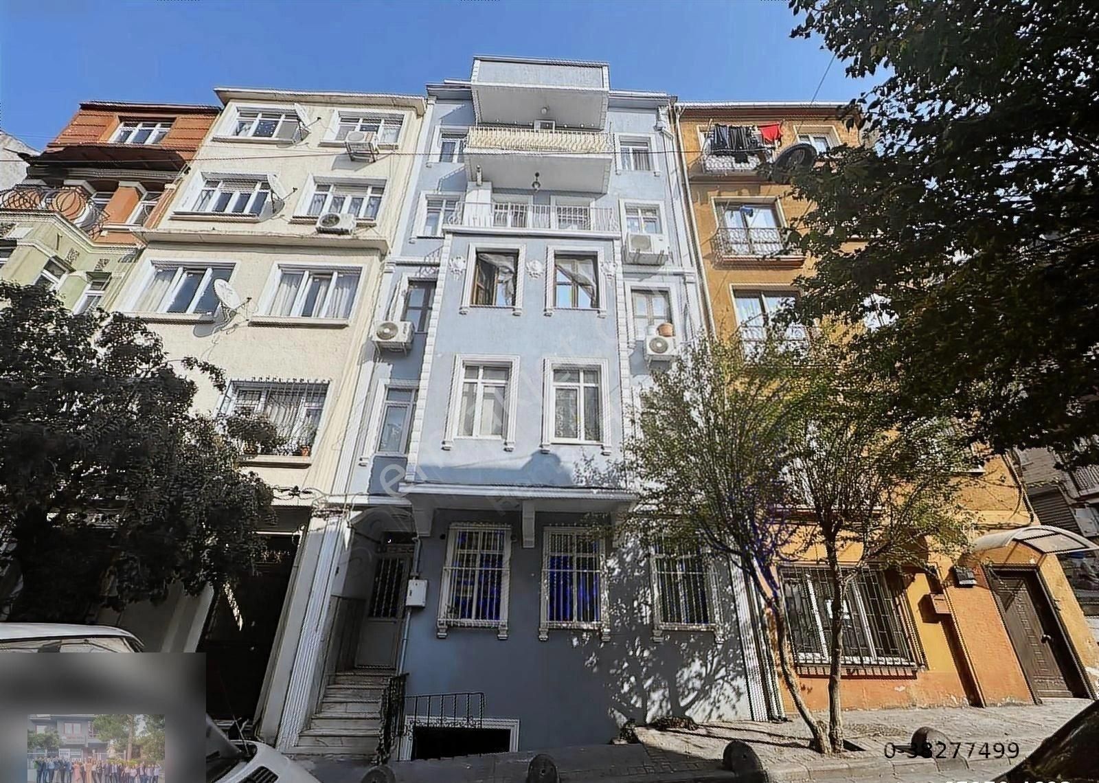 Beyoğlu Firuzağa Satılık Daire Beyoğlu Firuzağa'da Yüksek Tavanlı Cumbalı Satılık Daire