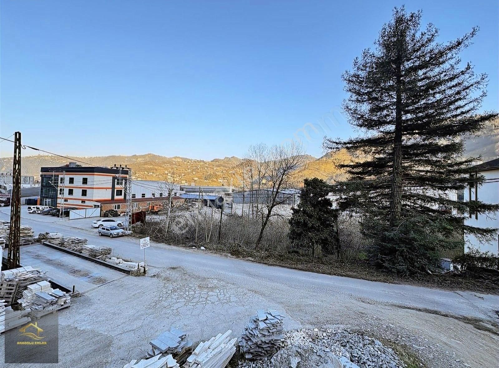 Trabzon Gözalan Mevkii Kiralık 1000 M2 Arsa