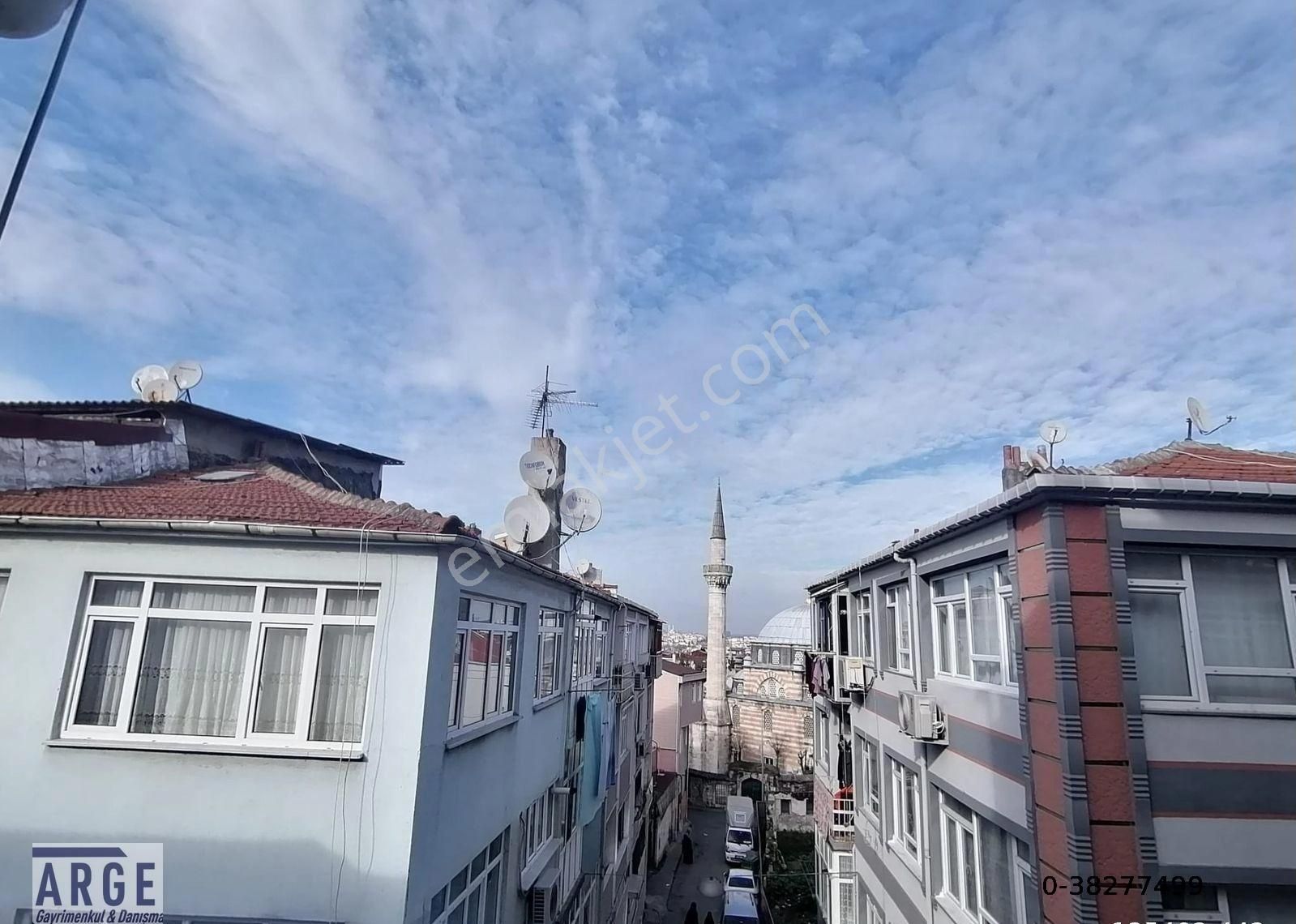 Fatih Atikali Satılık Daire Fatih Beyceğiz Caddesi 3+1 Katittifaklı Full + Full Satılık