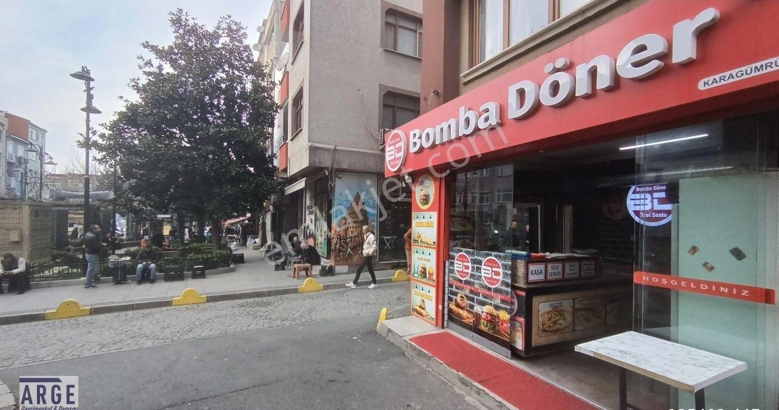 Fatih Hırka-i Şerif Satılık Restaurant Fatih Karagümrük Meydanda Devren Dönerci, Köşebaşı Aktif Dükkan