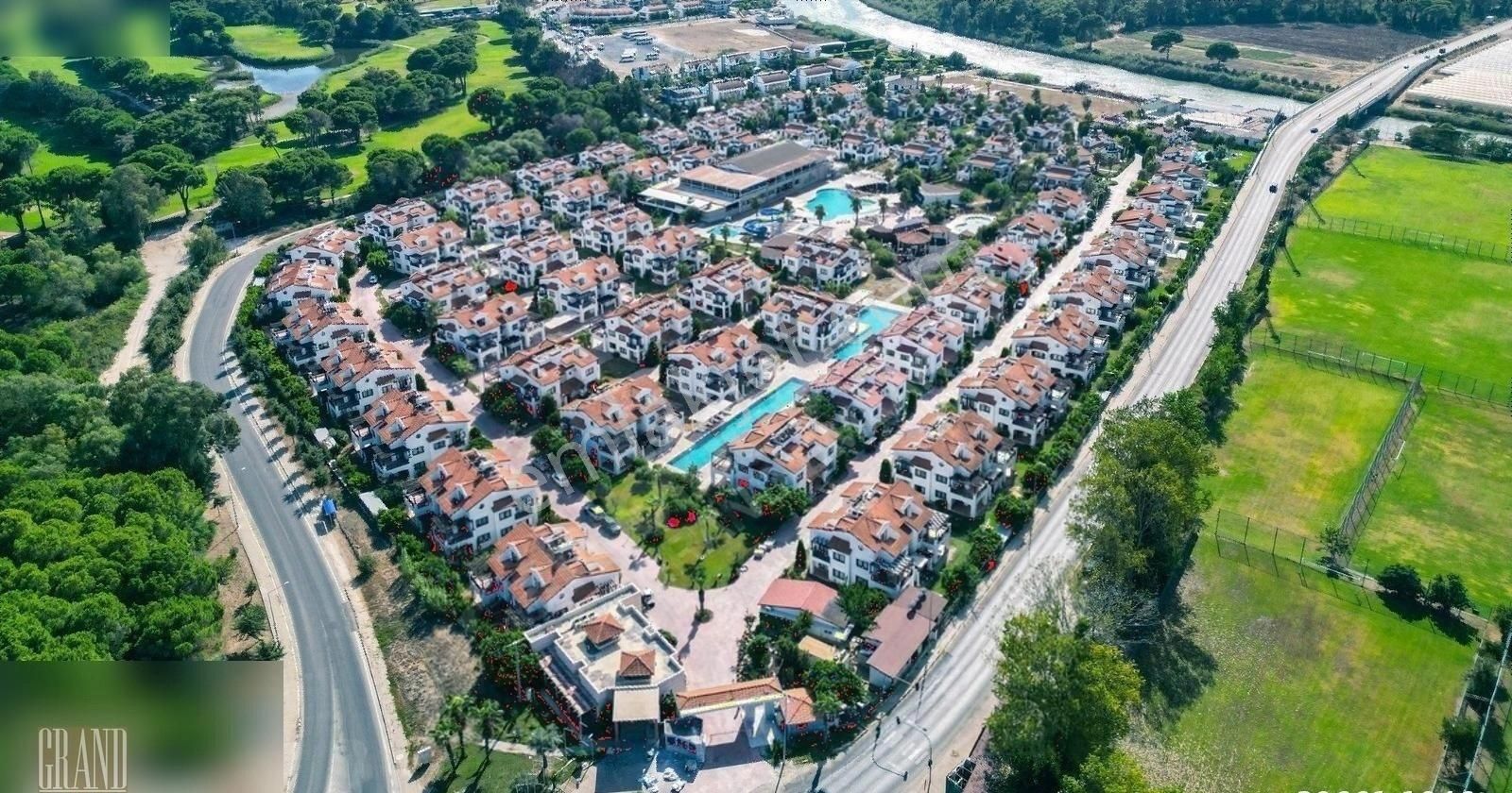 Serik Kadriye Satılık Villa Belek Neva Riverside Sitesinde 6+1 Satılık Müstakil Villa